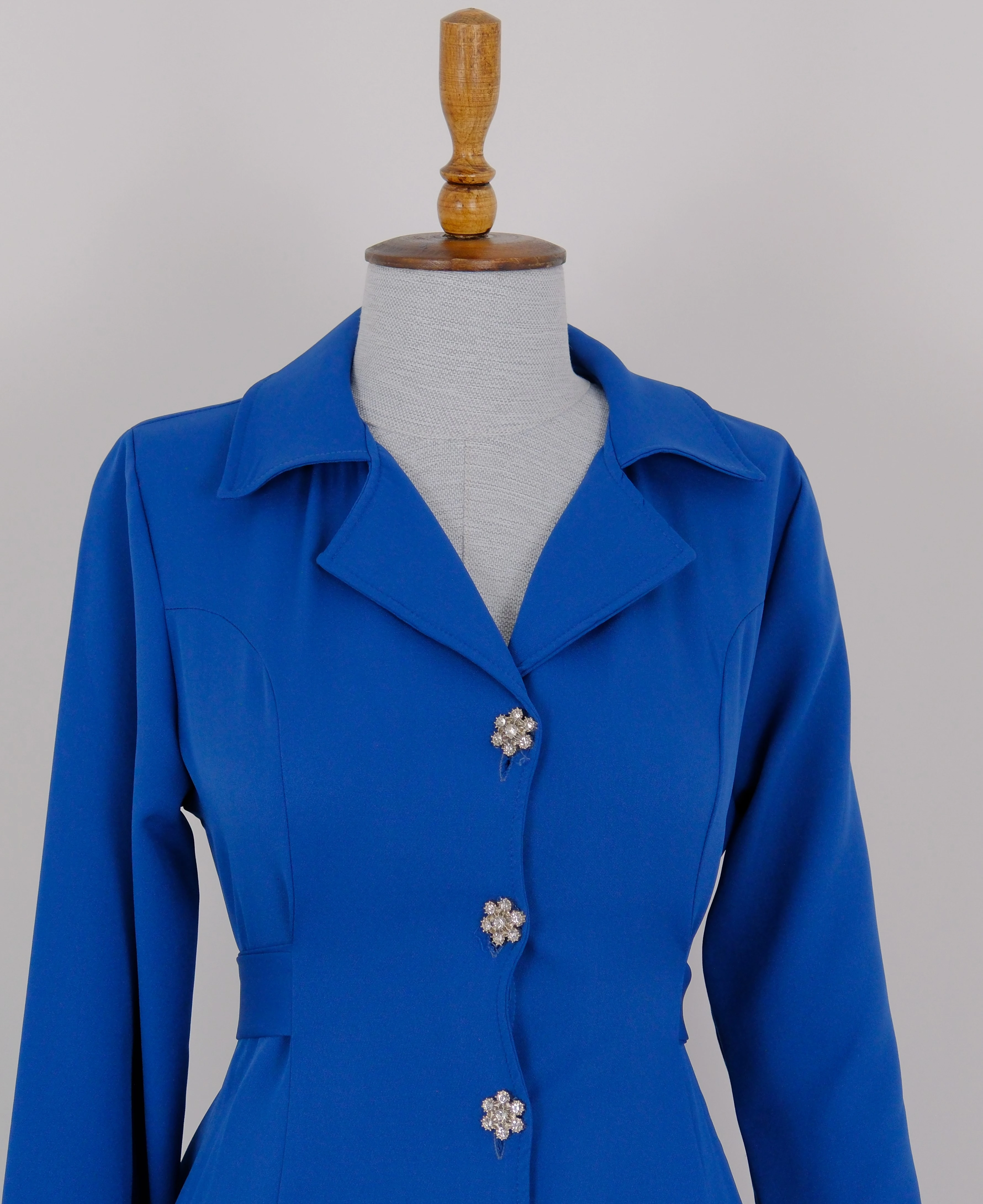 TAŞ DETAYLI ELBİSE 