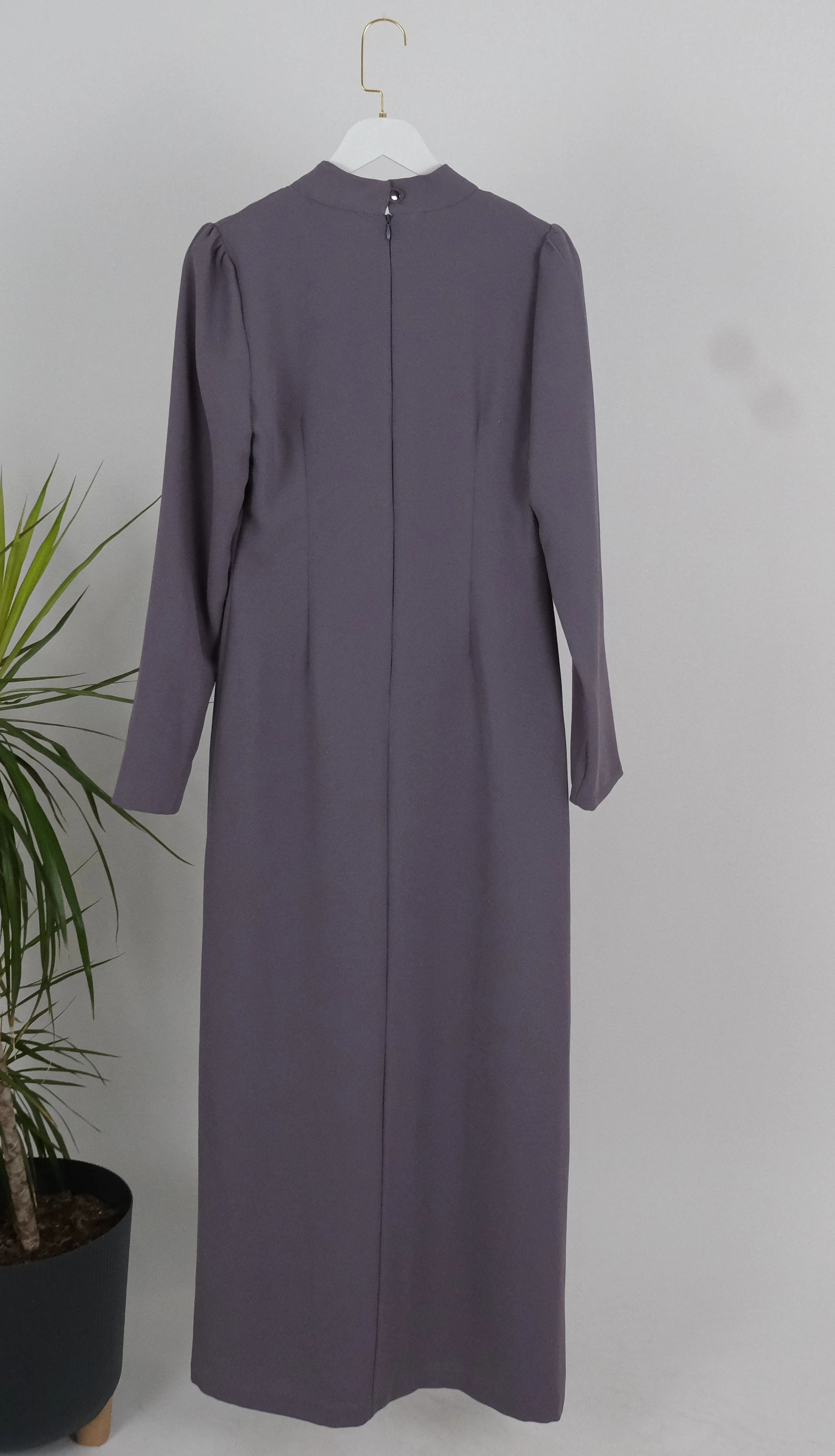 TAŞ DETAYLI ELBİSE 