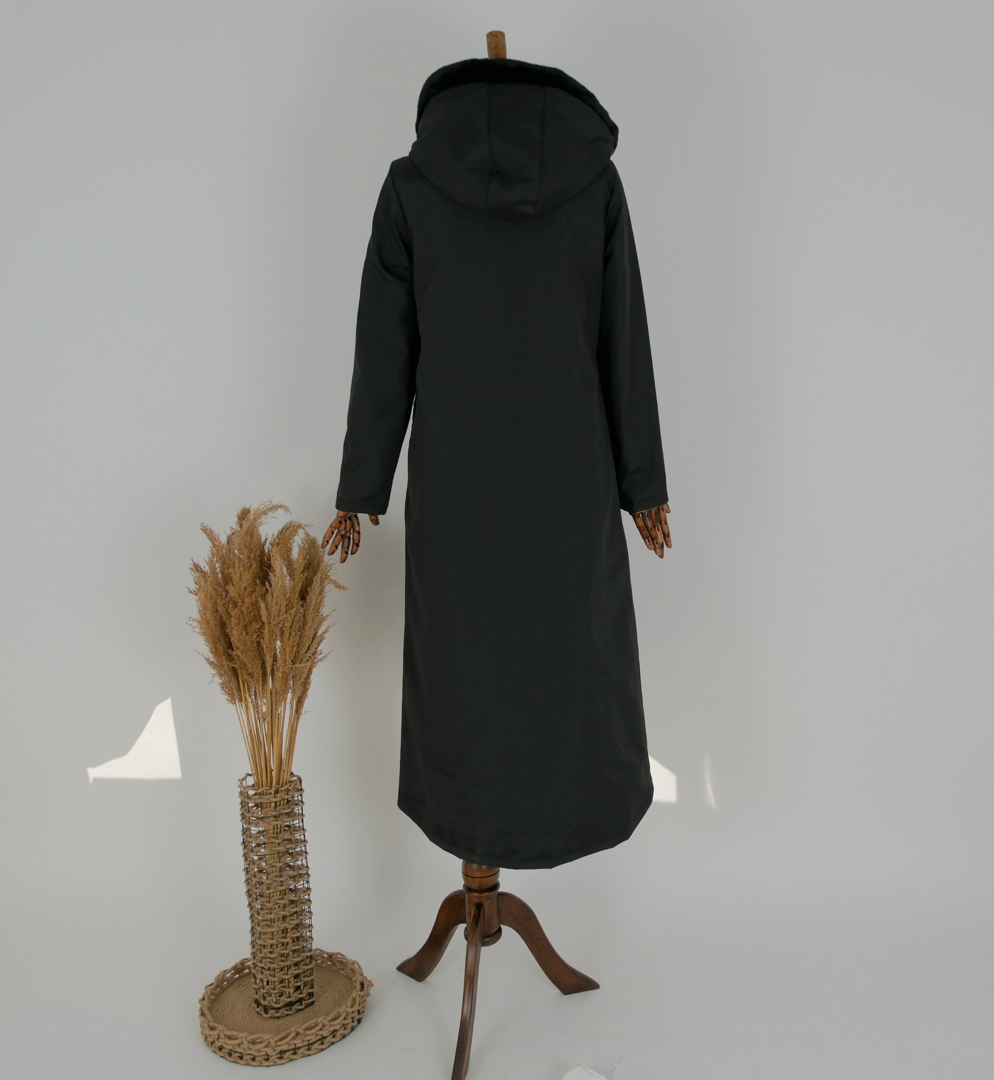 KAPÜŞONLU UZUN MONT 