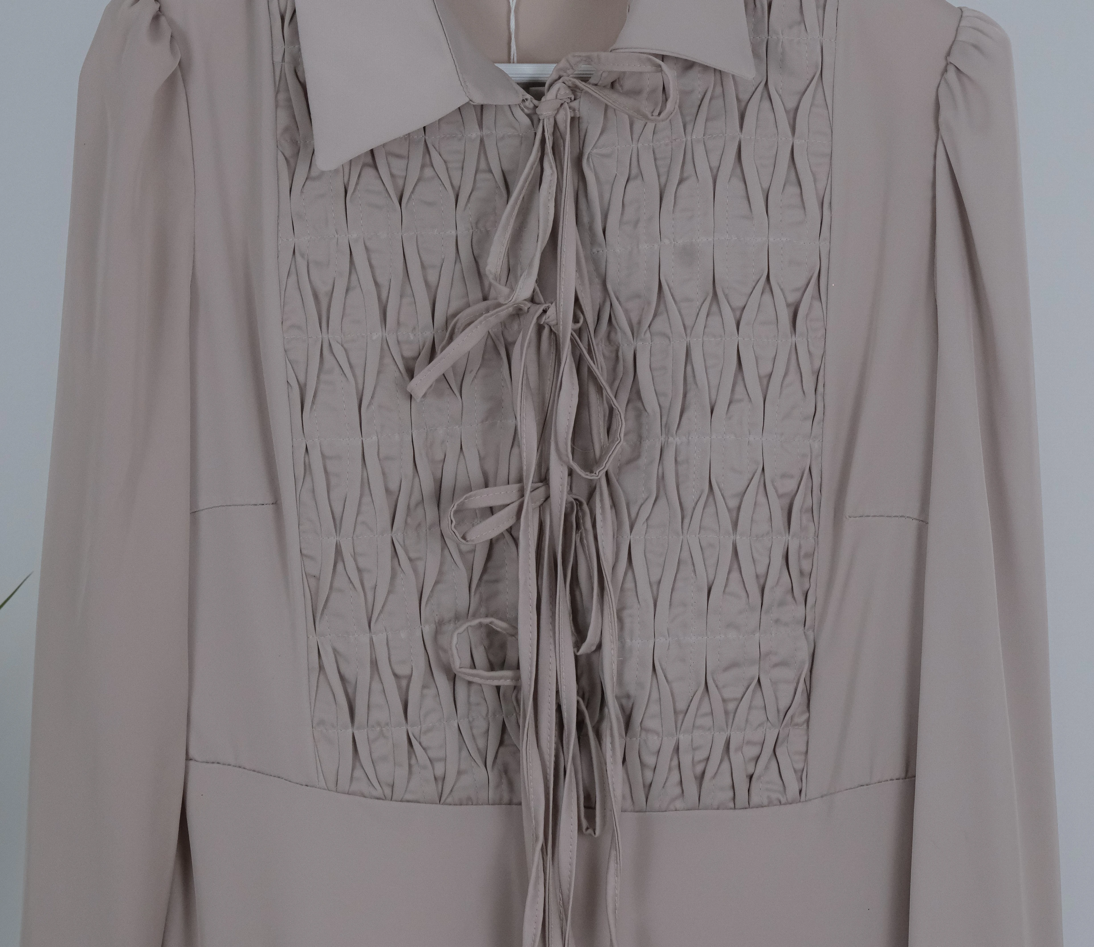 ŞERİTLİ ÖNÜ BAĞCIK DETAYLI UZUN ELBİSE