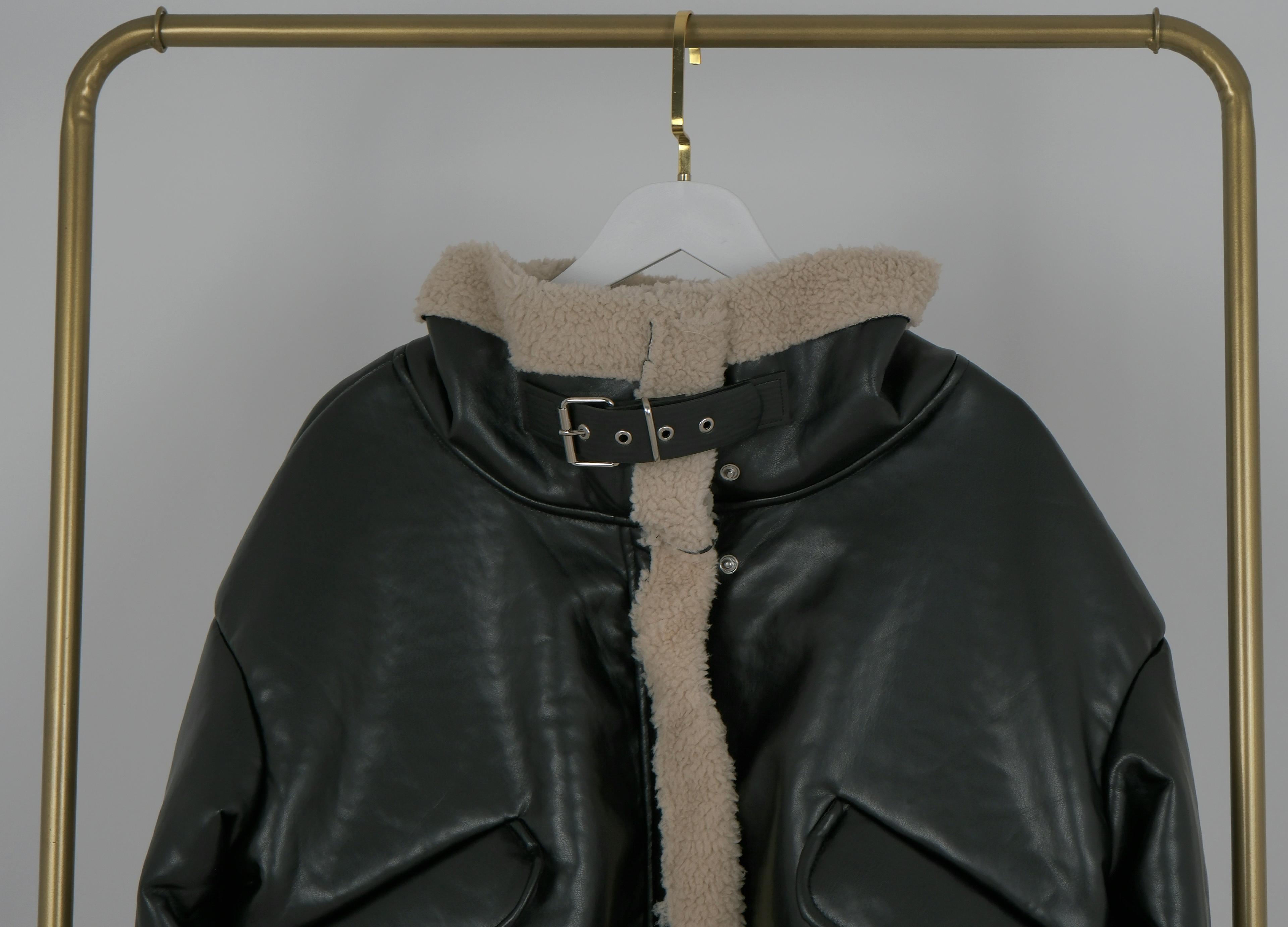 SHERPA DETAYLI SUNİ DERİ CEKET 