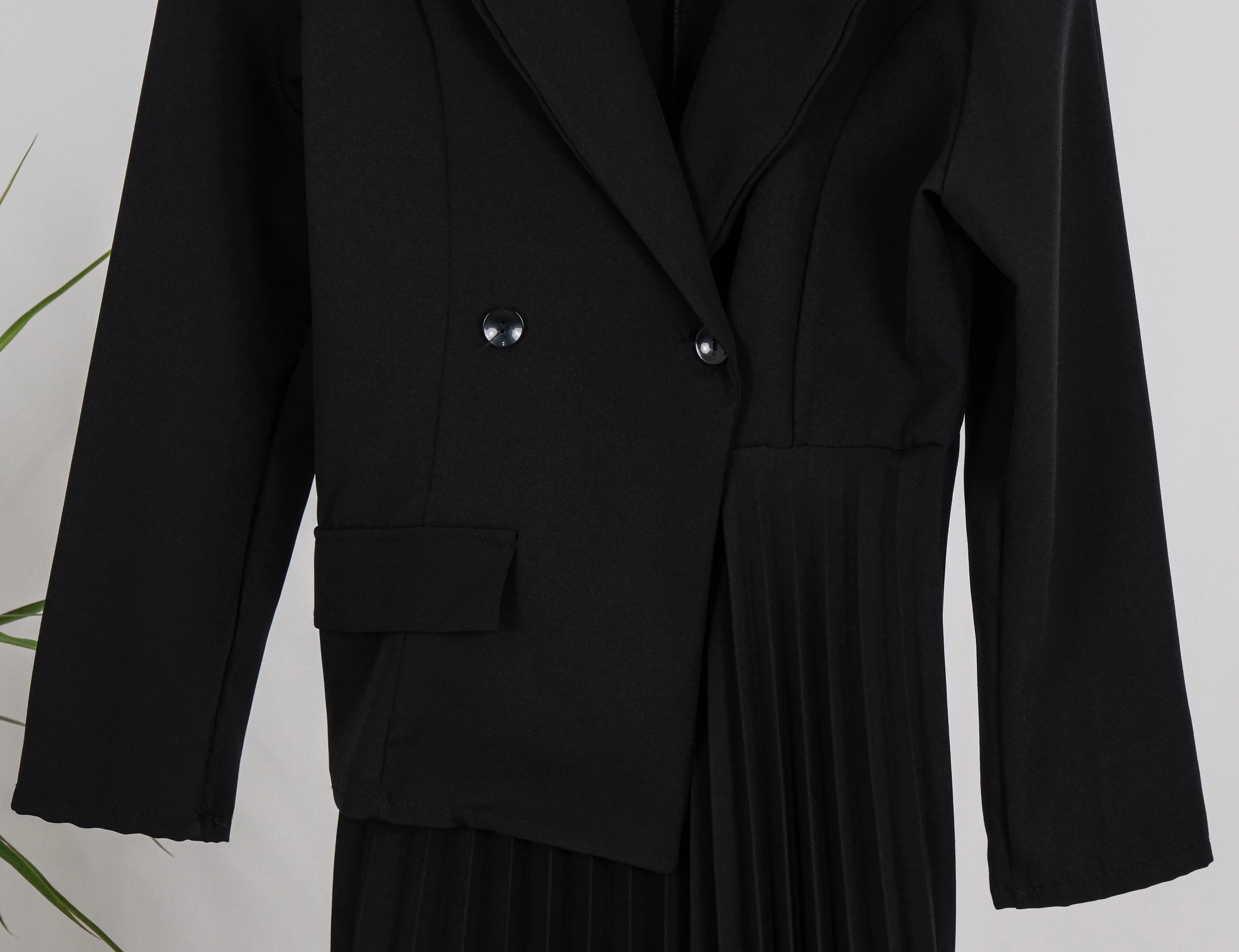 PLİSELİ CEKET DETAYLI UZUN ELBİSE