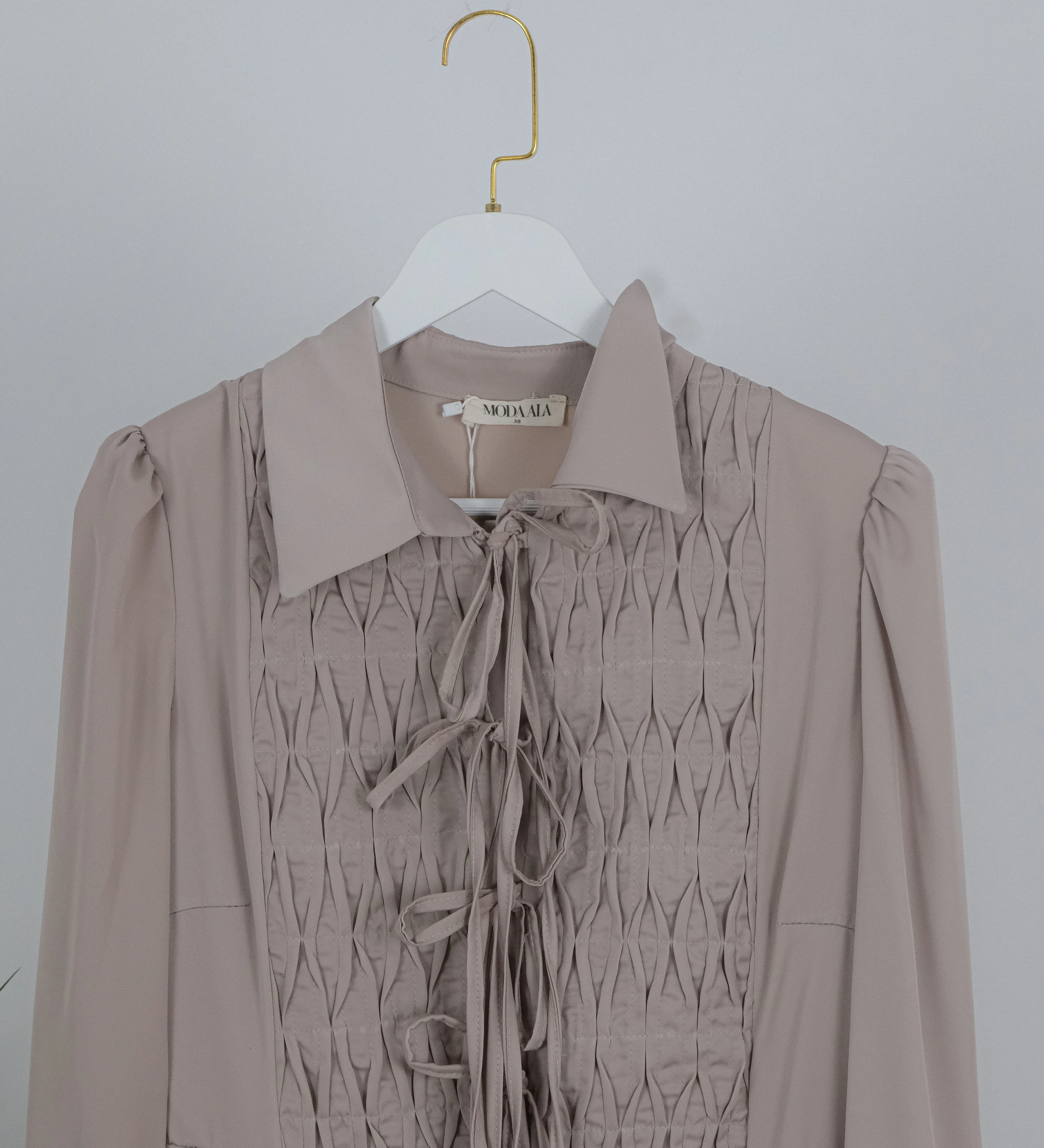 ŞERİTLİ ÖNÜ BAĞCIK DETAYLI UZUN ELBİSE