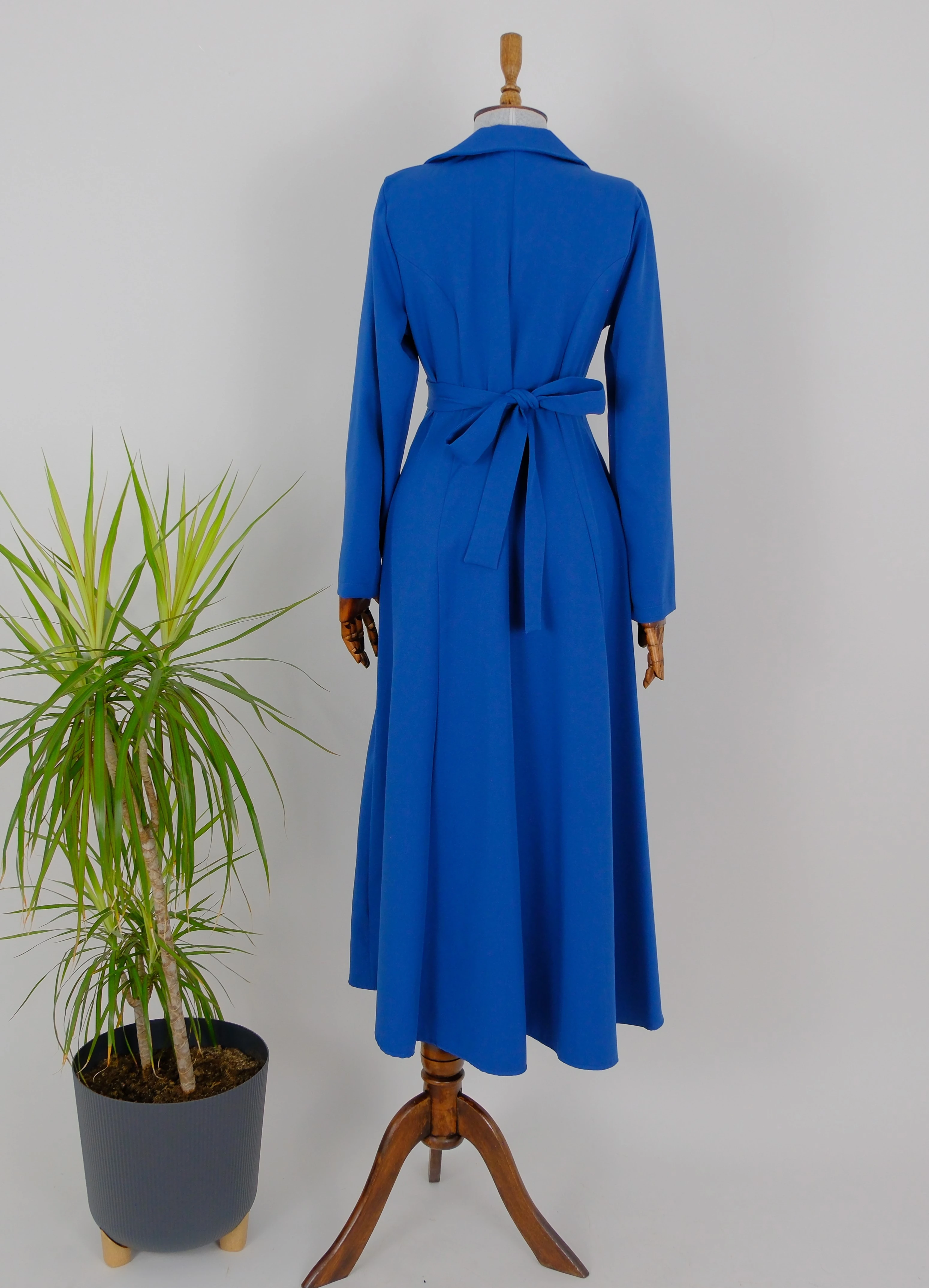 TAŞ DETAYLI ELBİSE 