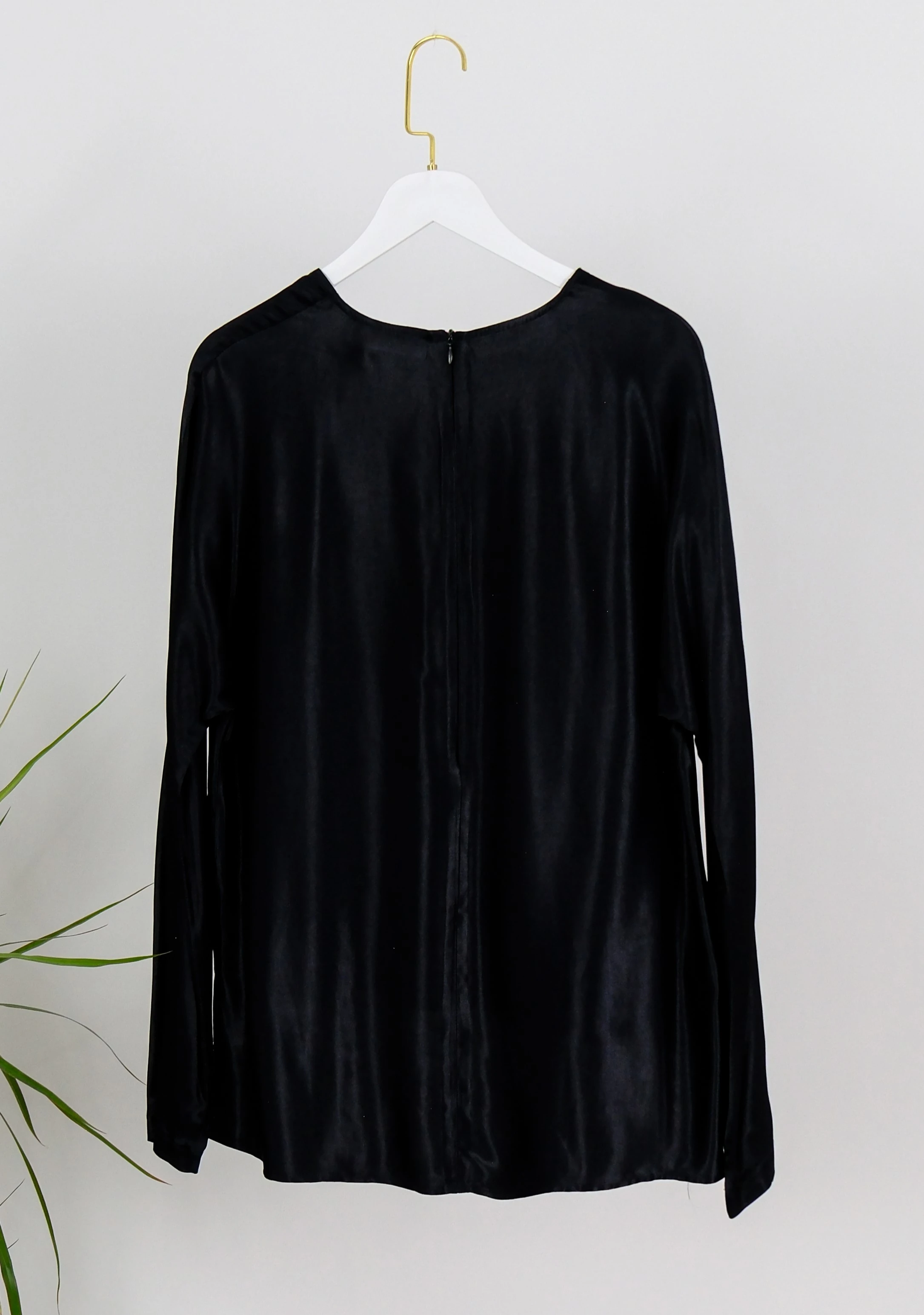 ASİMETRİK SATEN GÖMLEK 