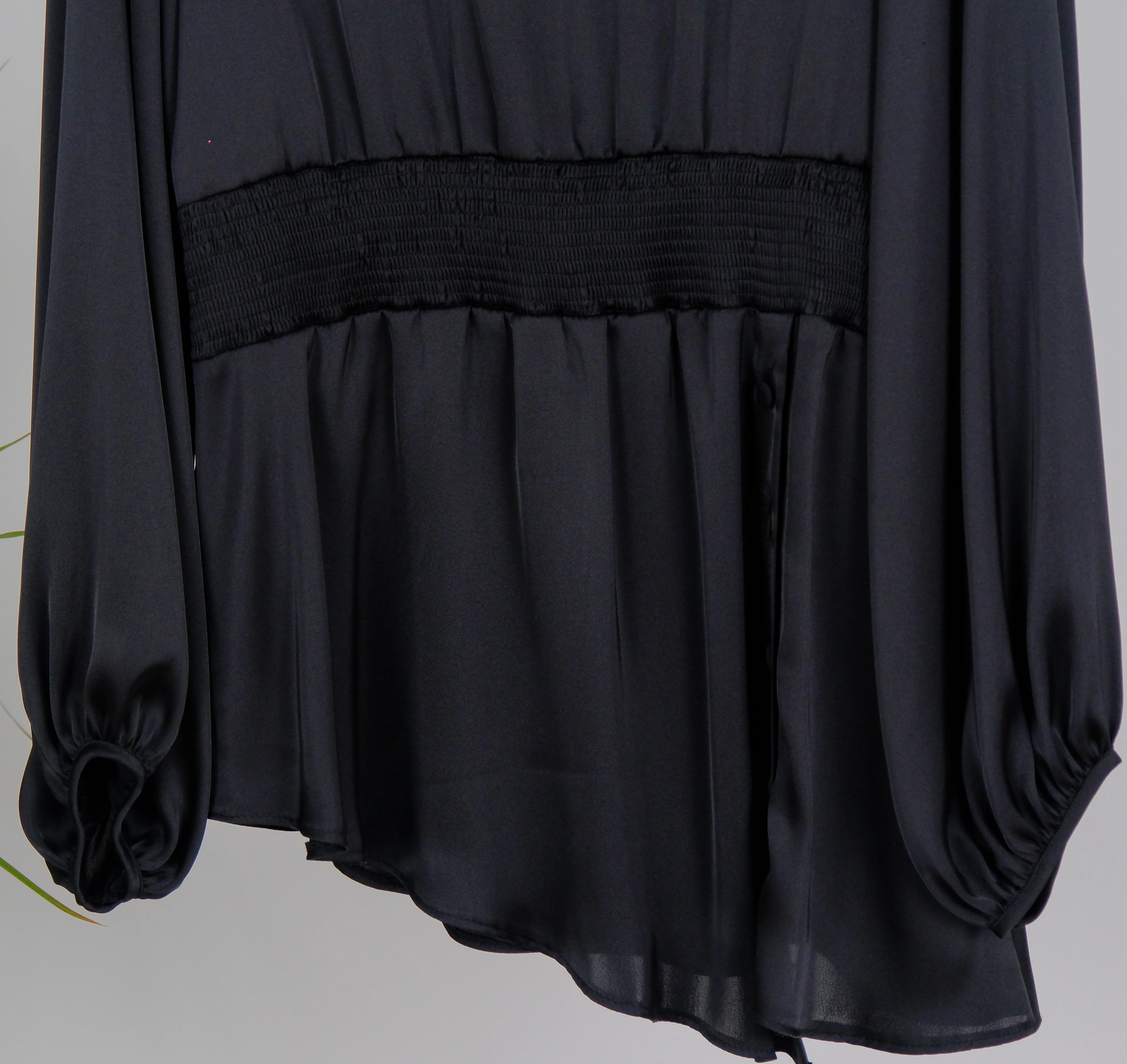 SATEN BÜZGÜLÜ GÖMLEK 