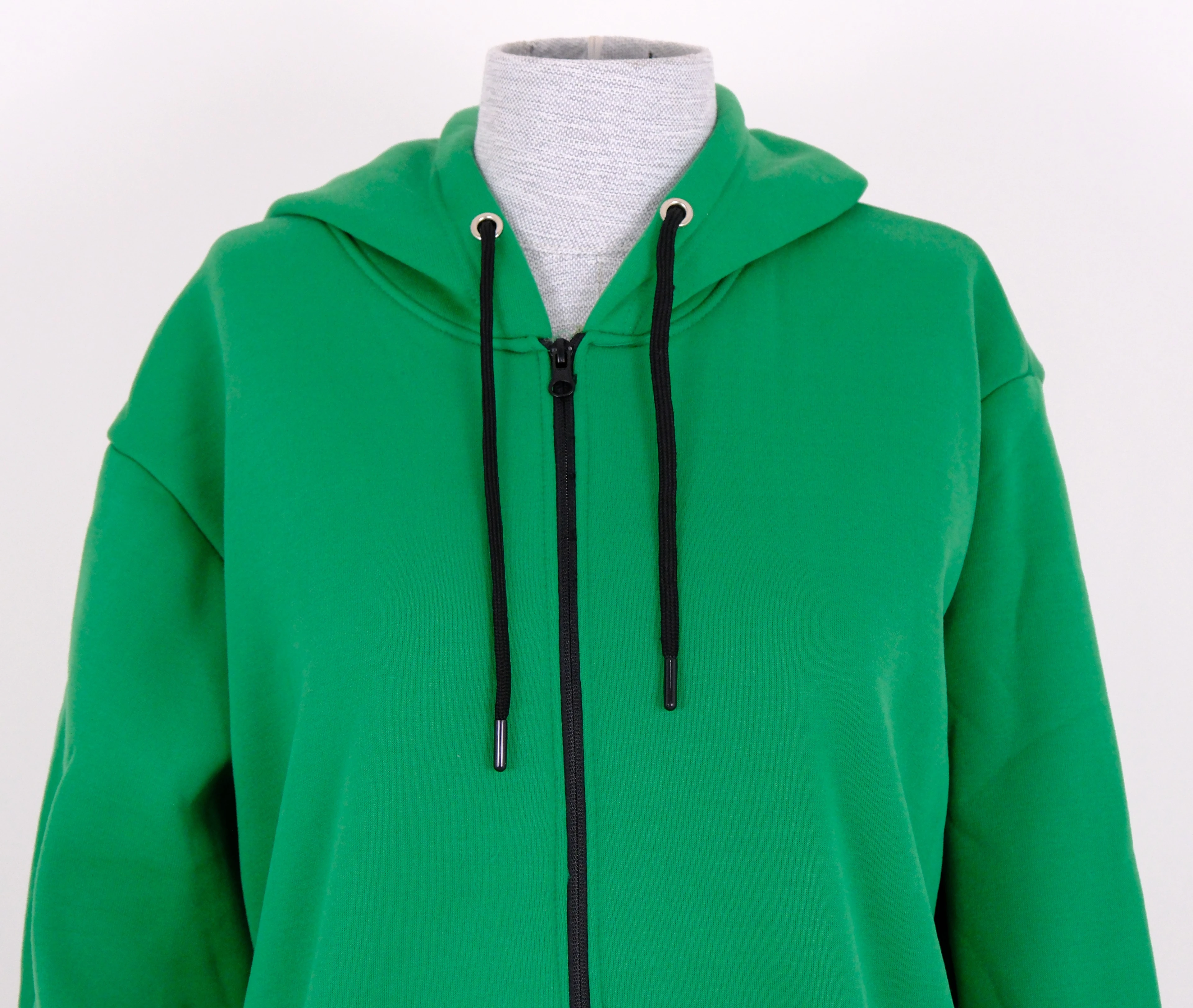 FERMUARLI KAPÜŞONLU SWEATSHIRT