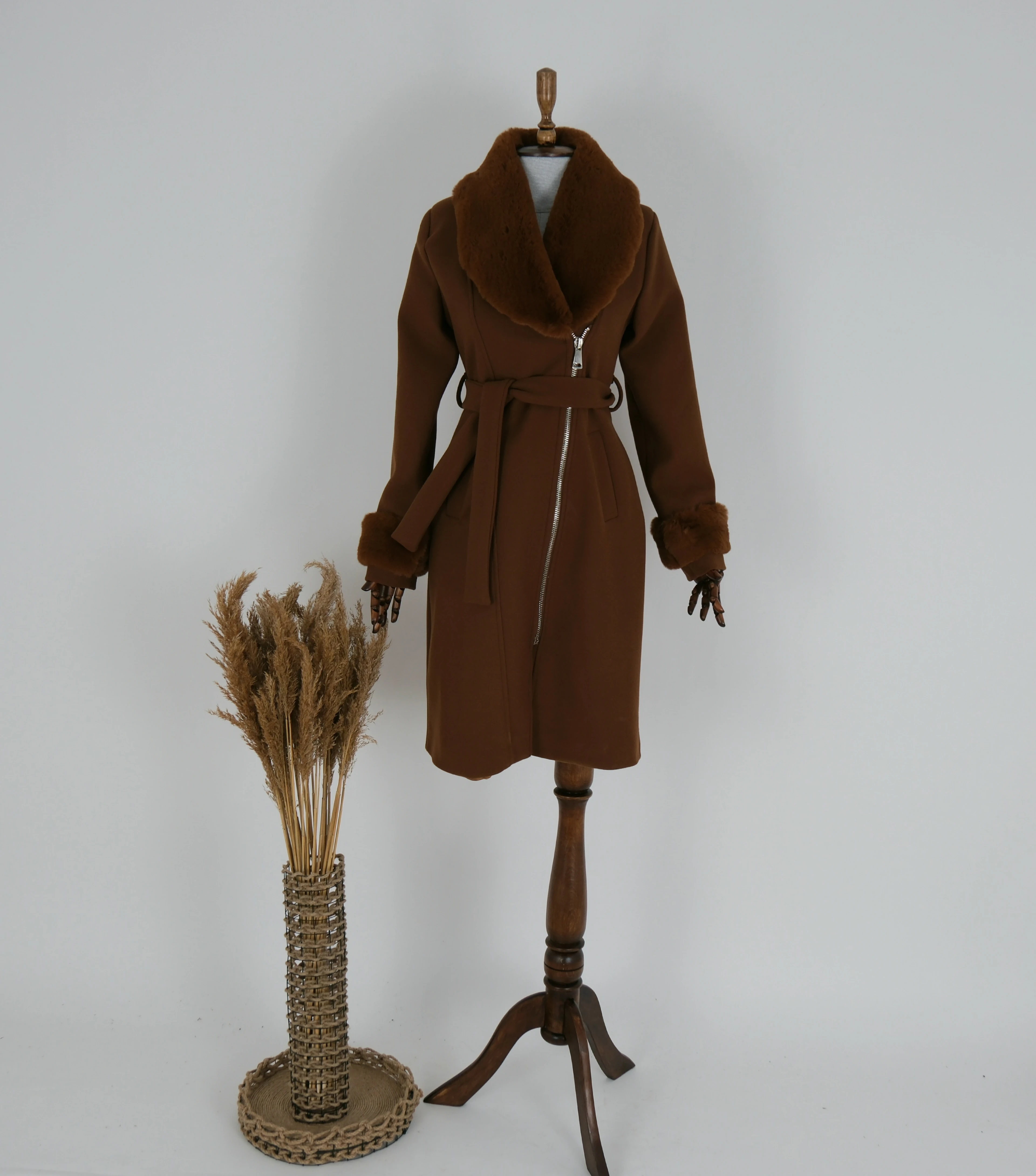 KÜRK DETAYLI KAŞE KABAN  - Kahve