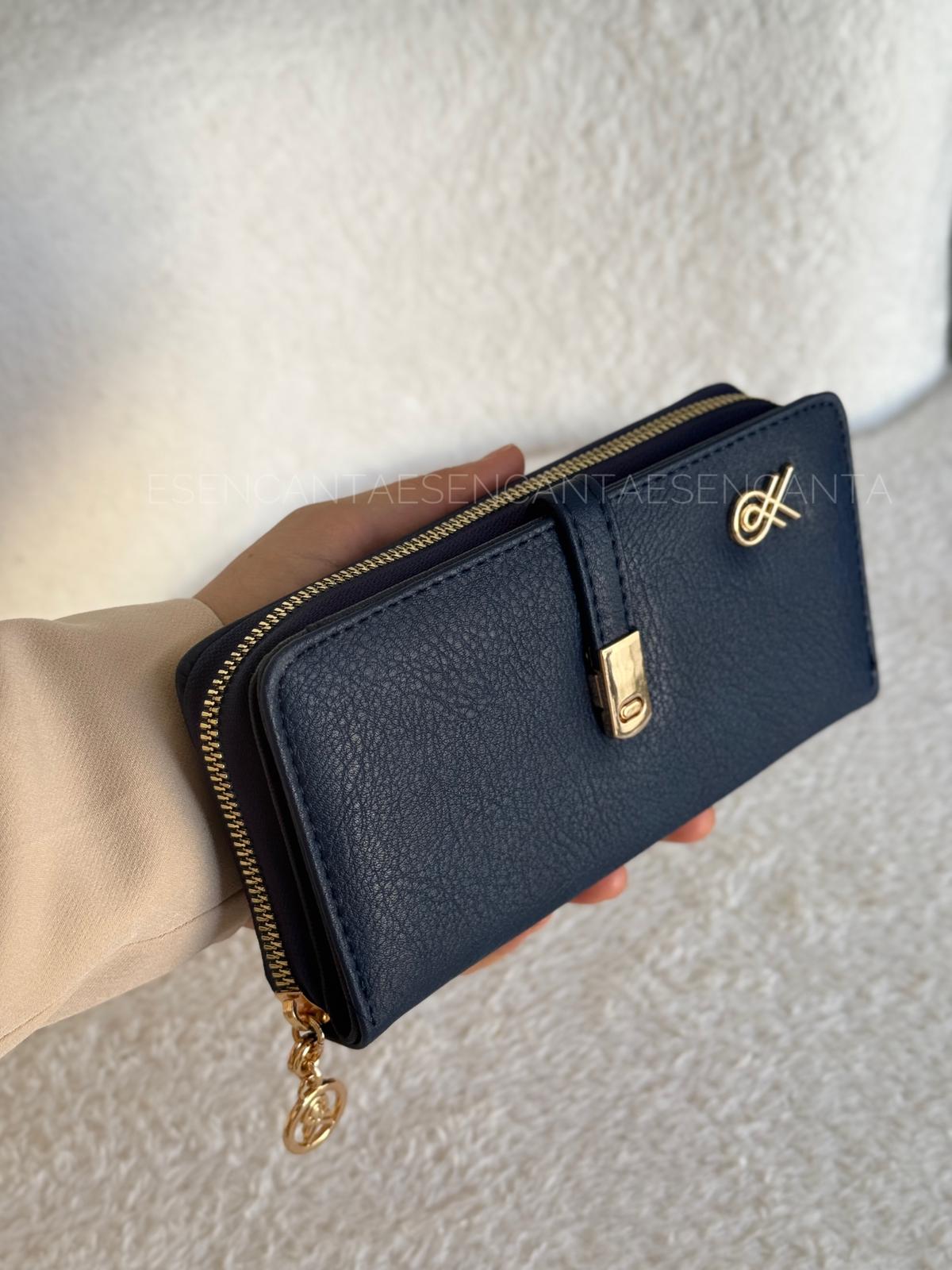 Büyük Boy Demir Kemer Detaylı Bayan Cüzdan - Lacivert