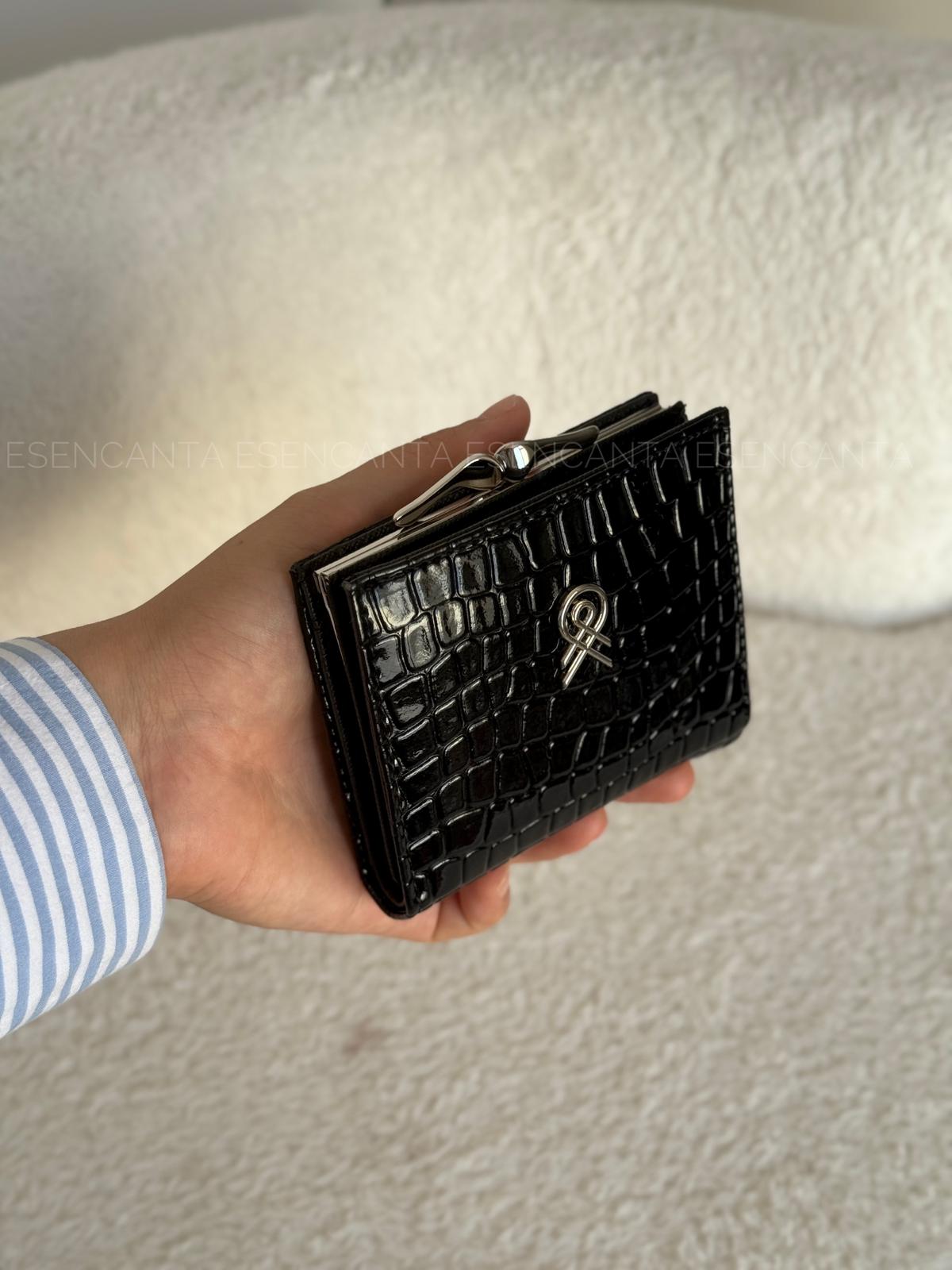 Burslu Küçük Boy Bayan Cüzdan - Kroko Siyah