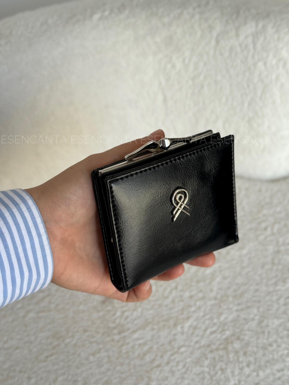 Burslu Küçük Boy Bayan Cüzdan - Siyah