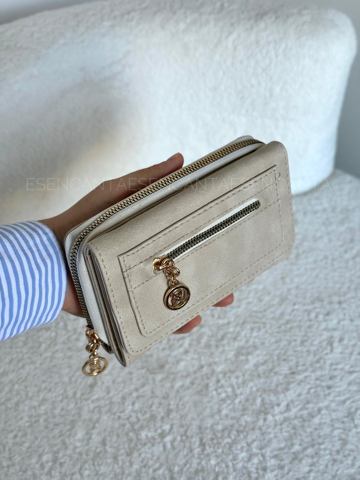 Logo Fermuar Detaylı Çok Gözlü Bayan Cüzdan - Krem