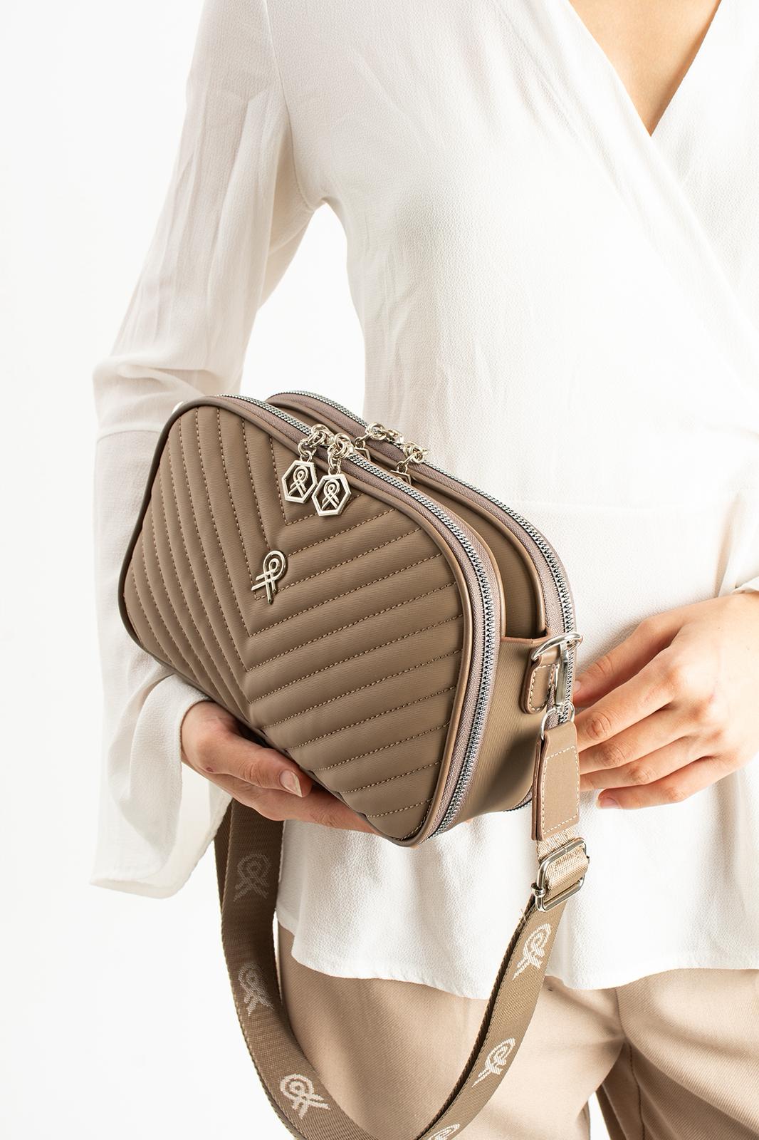 4 Bölmeli Nakışlı Ayarlanabilir Kolon Askılı Bayan Çapraz Çanta - Koyu Vizon