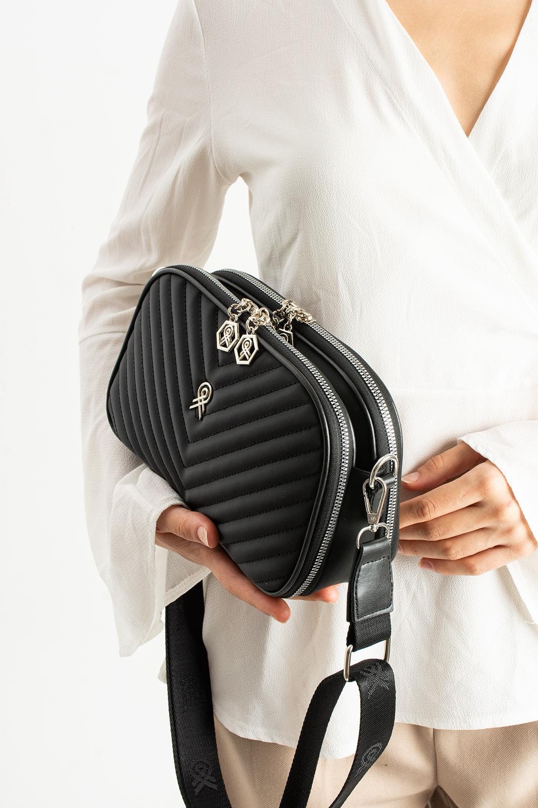 4 Bölmeli Nakışlı Ayarlanabilir Kolon Askılı Bayan Çapraz Çanta - Siyah