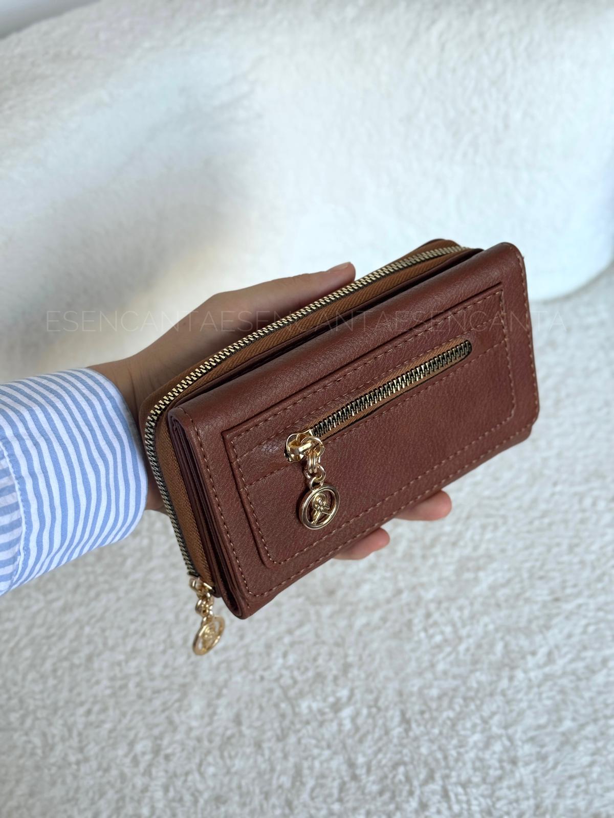 Logo Fermuar Detaylı Çok Gözlü Bayan Cüzdan - Taba