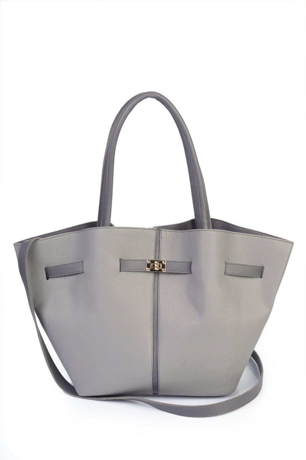 Büyük Boy Kemerli Detaylı Kol Çantası