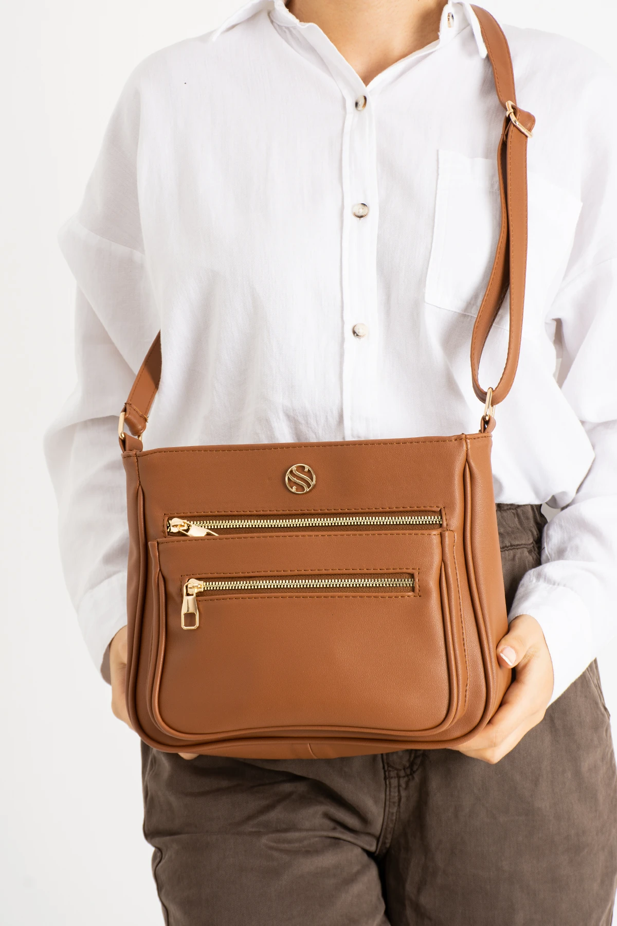 4 Bölmeli Ayarlanabilir Uzun Askılı Astarlı Bayan Çapraz Çanta