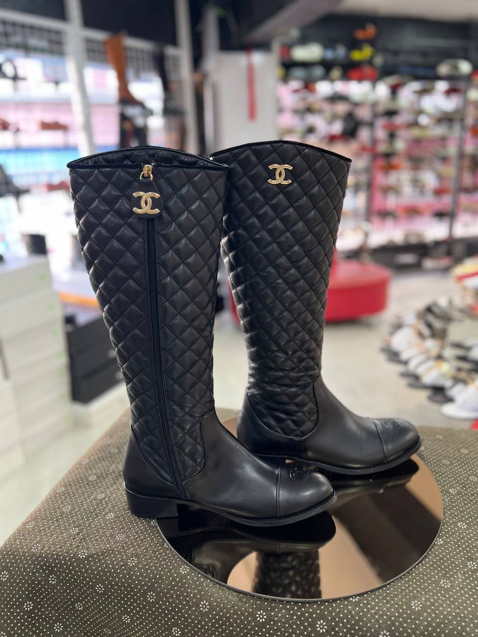 İthal Chanel Topuklu Çizme