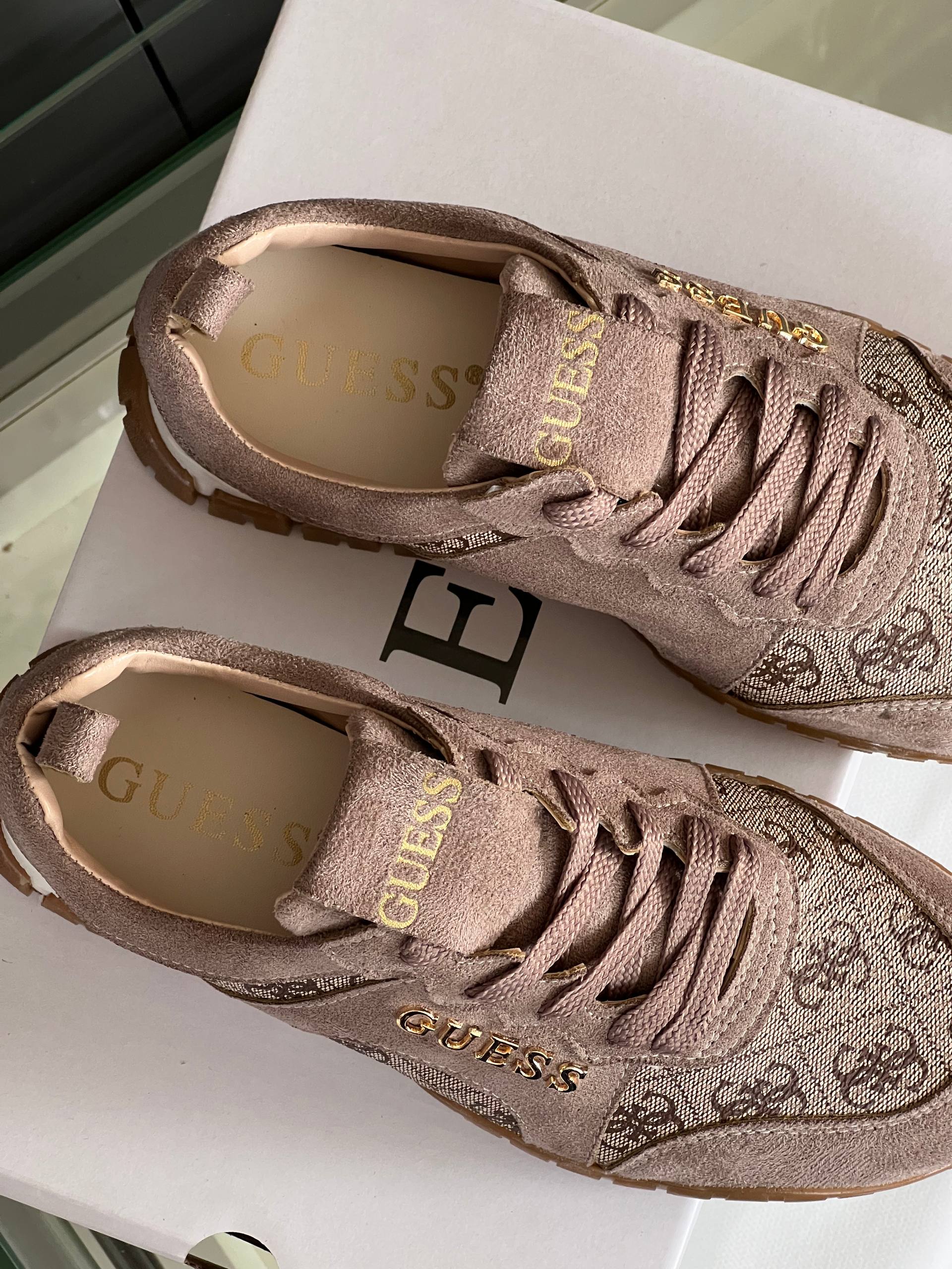 Guess Spor Ayakkabı