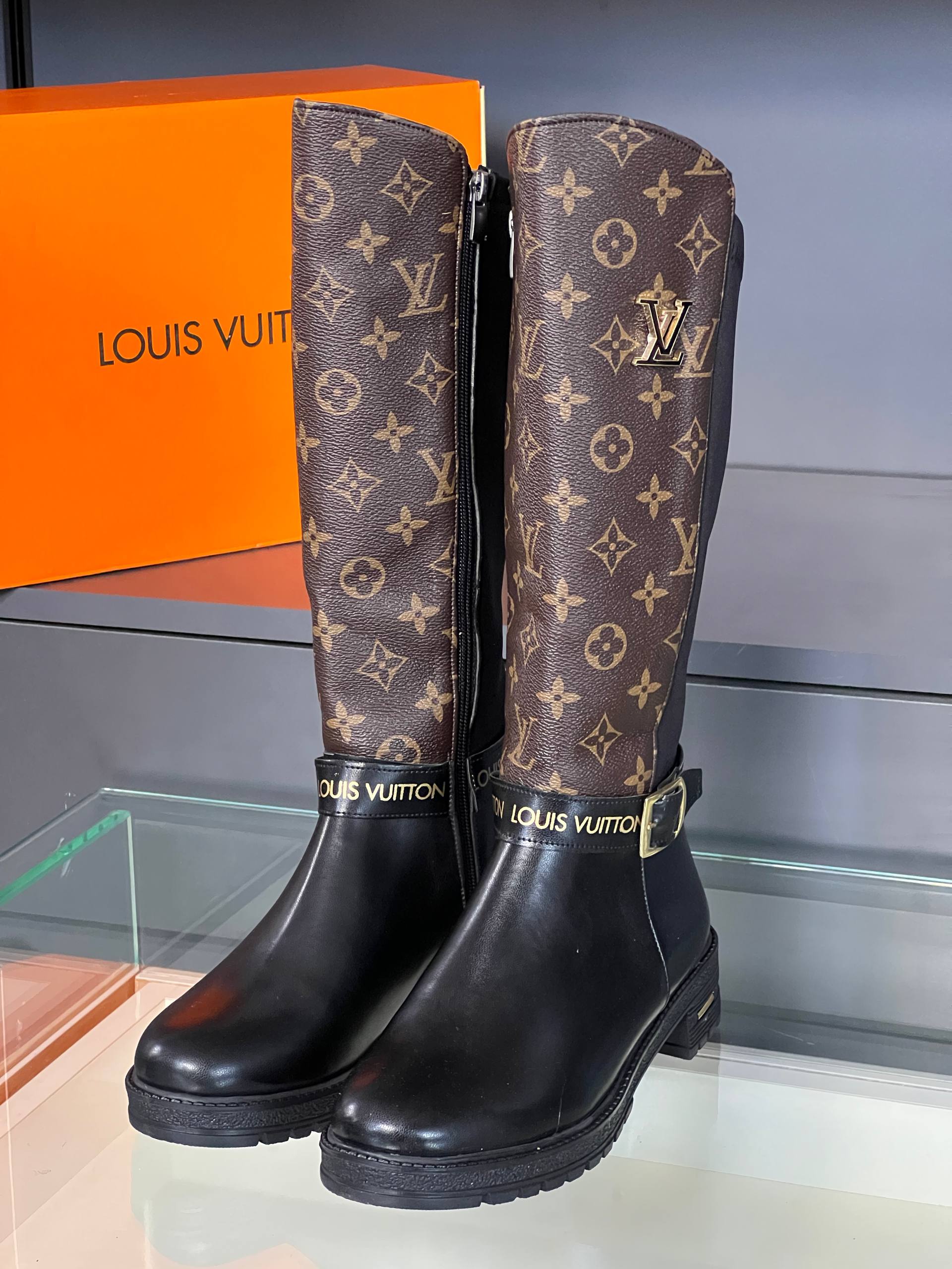 İthal Louis Vuitton UzunÇizme