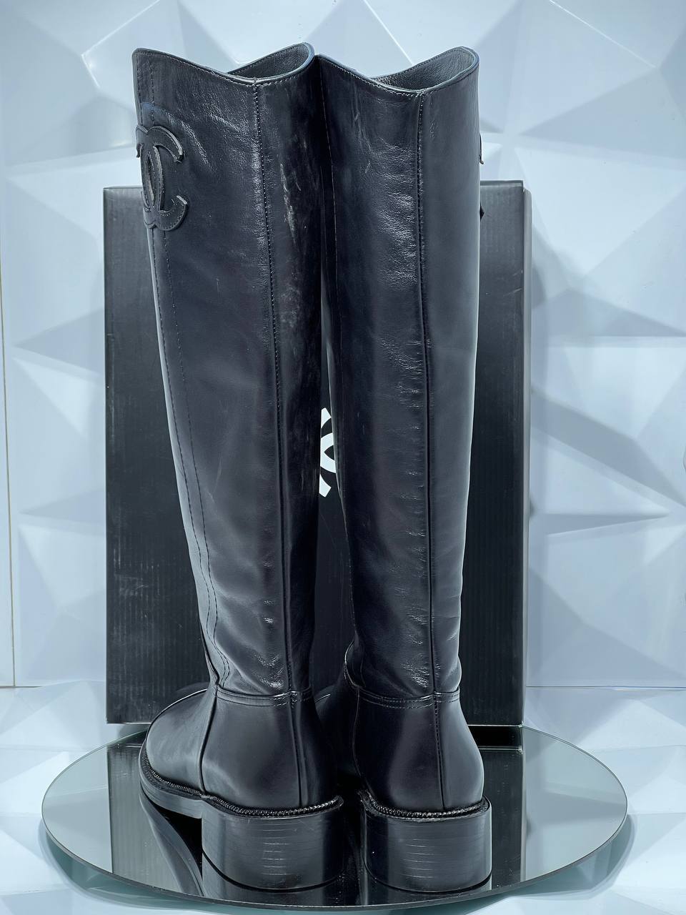 İthal Chanel Kısa Topuklu Çizme