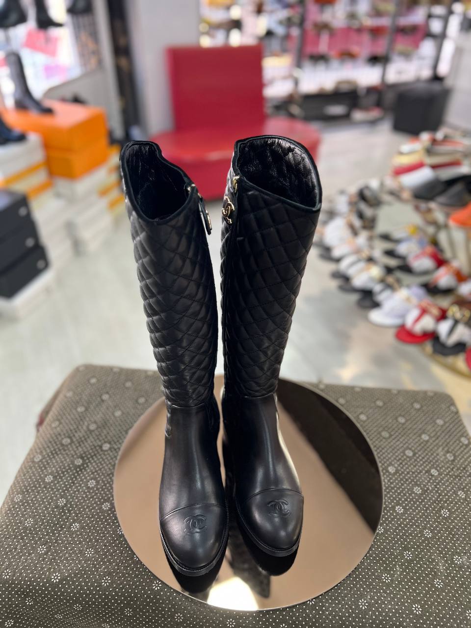 İthal Chanel Topuklu Çizme