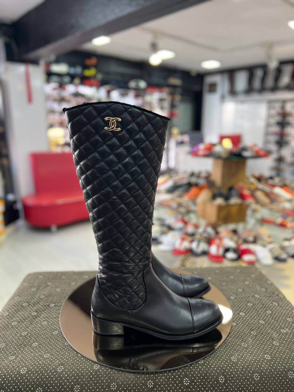 İthal Chanel Topuklu Çizme