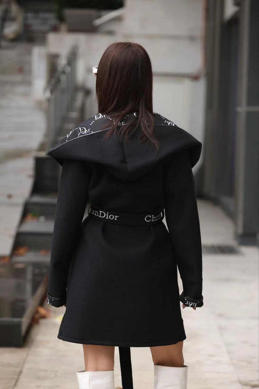 Dior Oversize Kemerli Kaşe Kaban