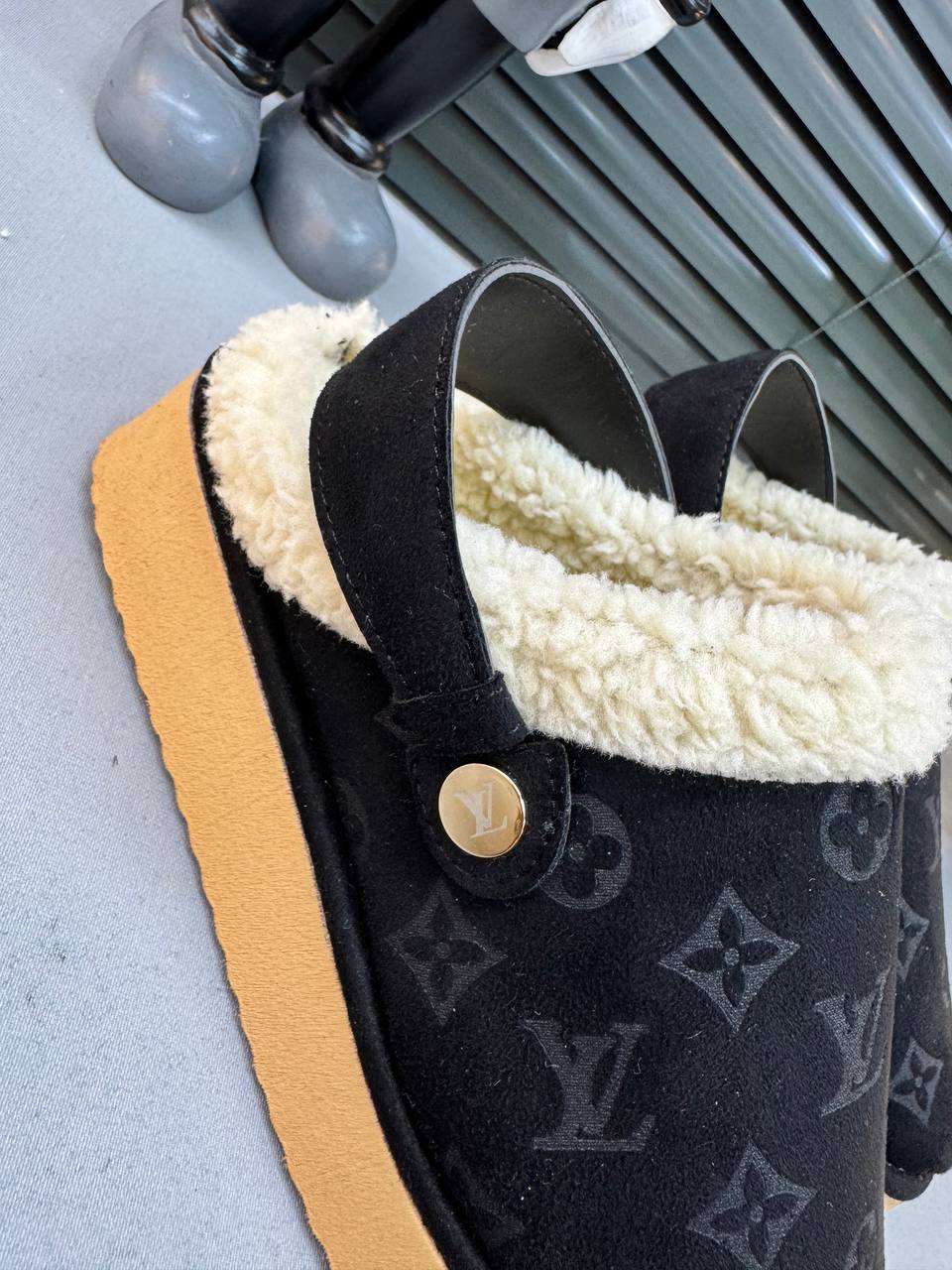 İthal Louis Vuitton Slippers