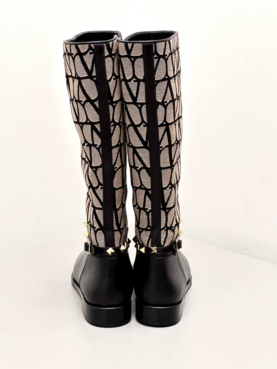 İthal Valentino Desenli Çizme