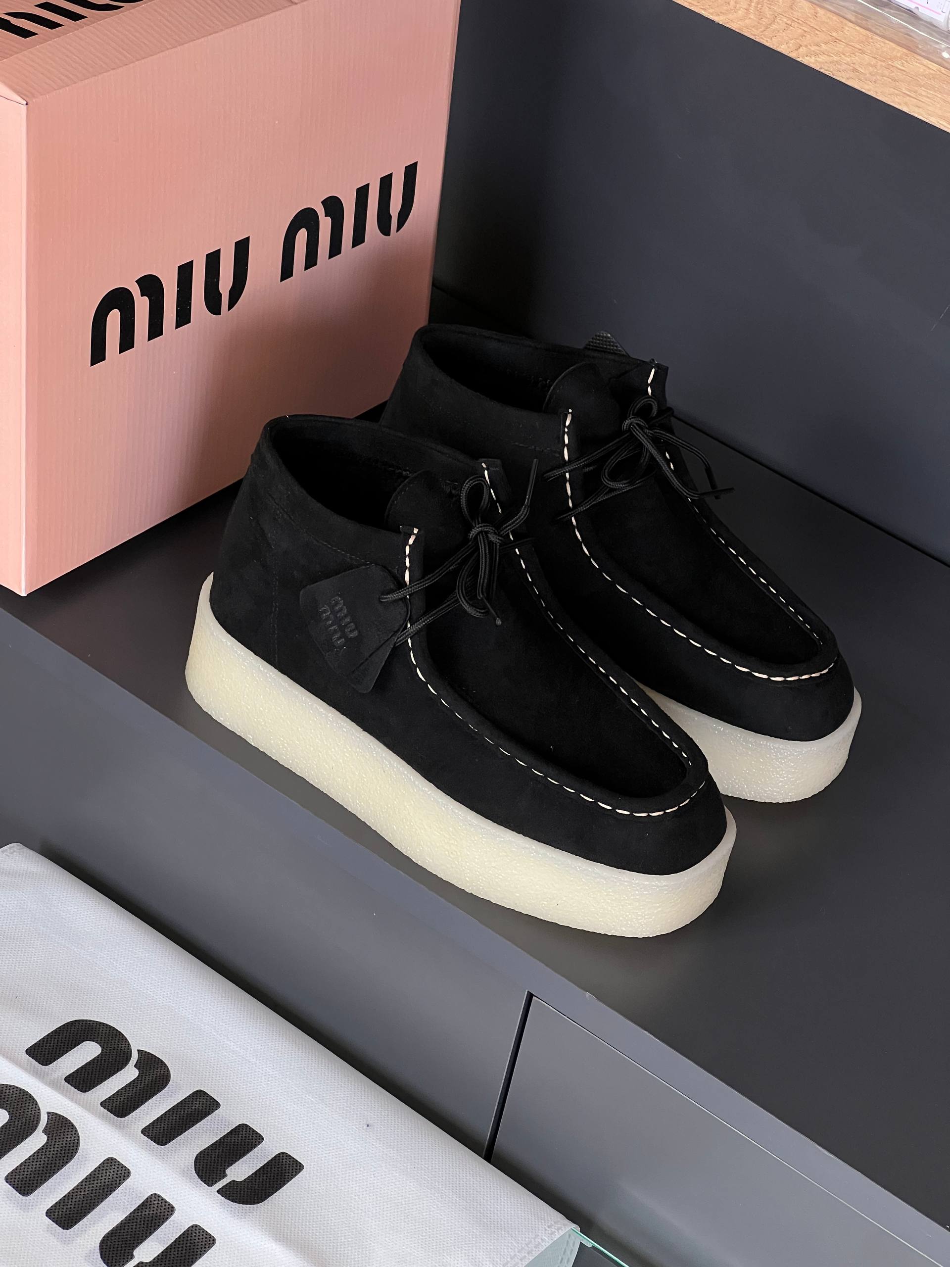 Miu Miu Kalın Tabanlı Ayakkabı