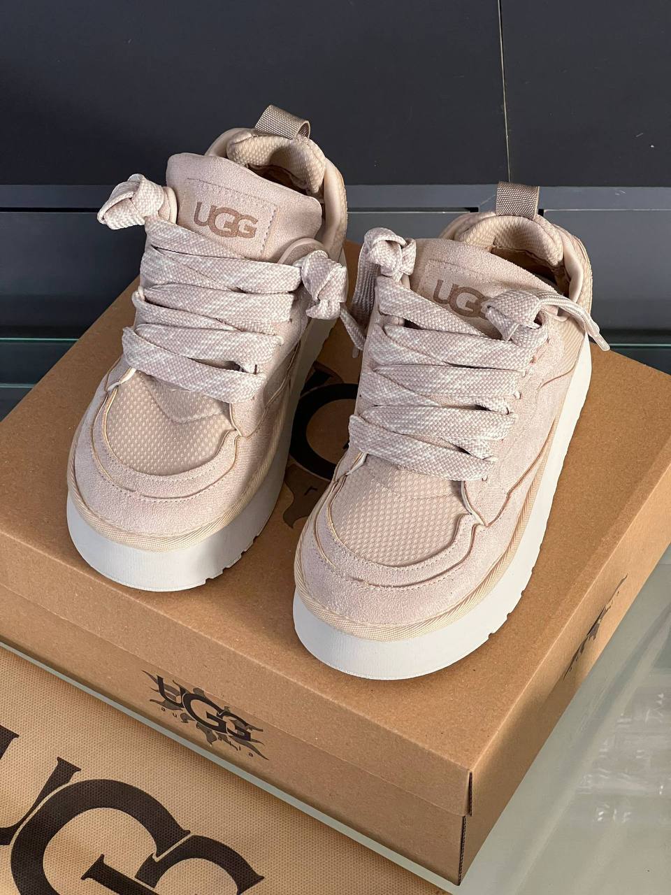 UGG Yüksek Topuklu Spor Ayakkabı