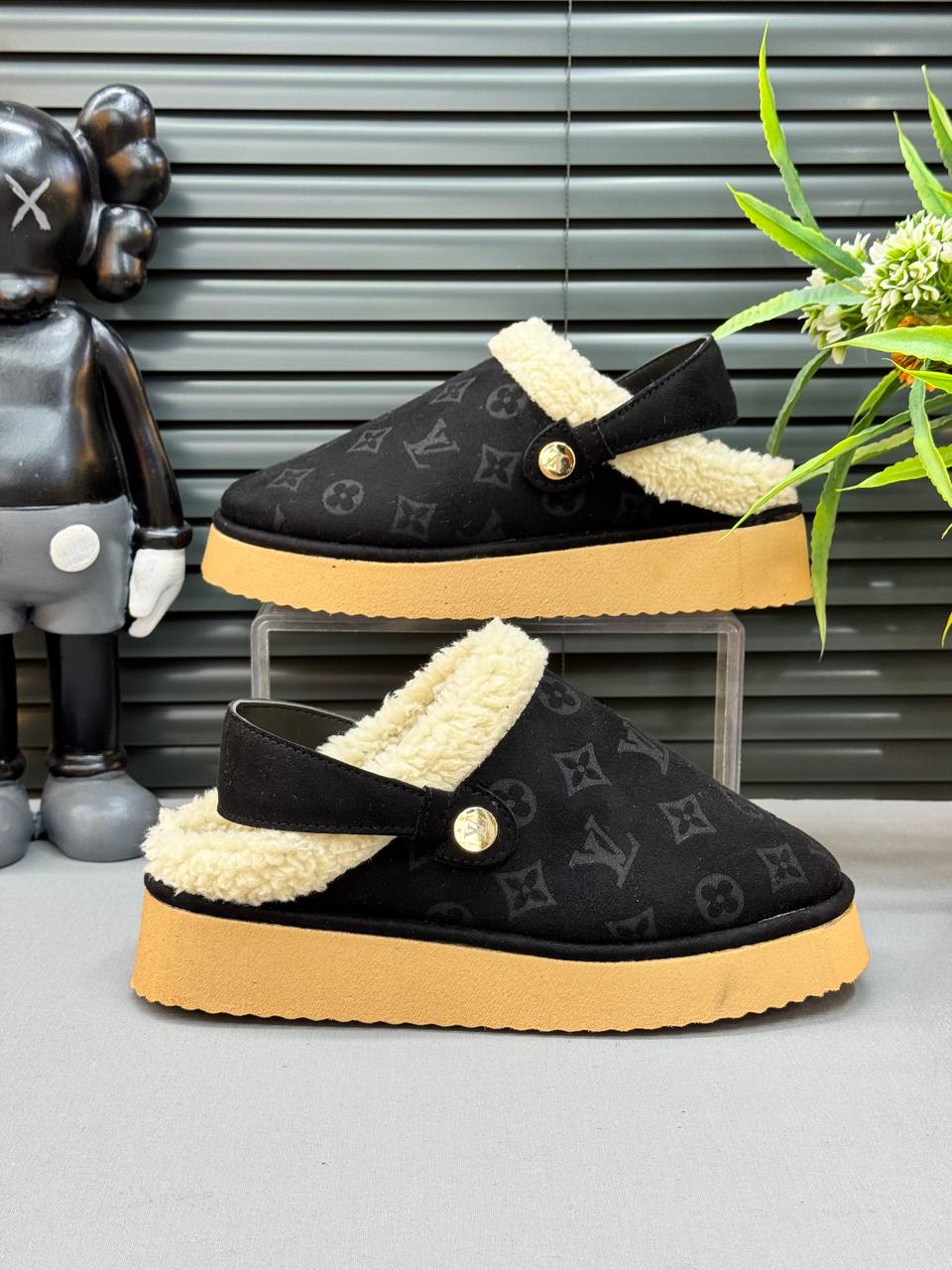 İthal Louis Vuitton Slippers