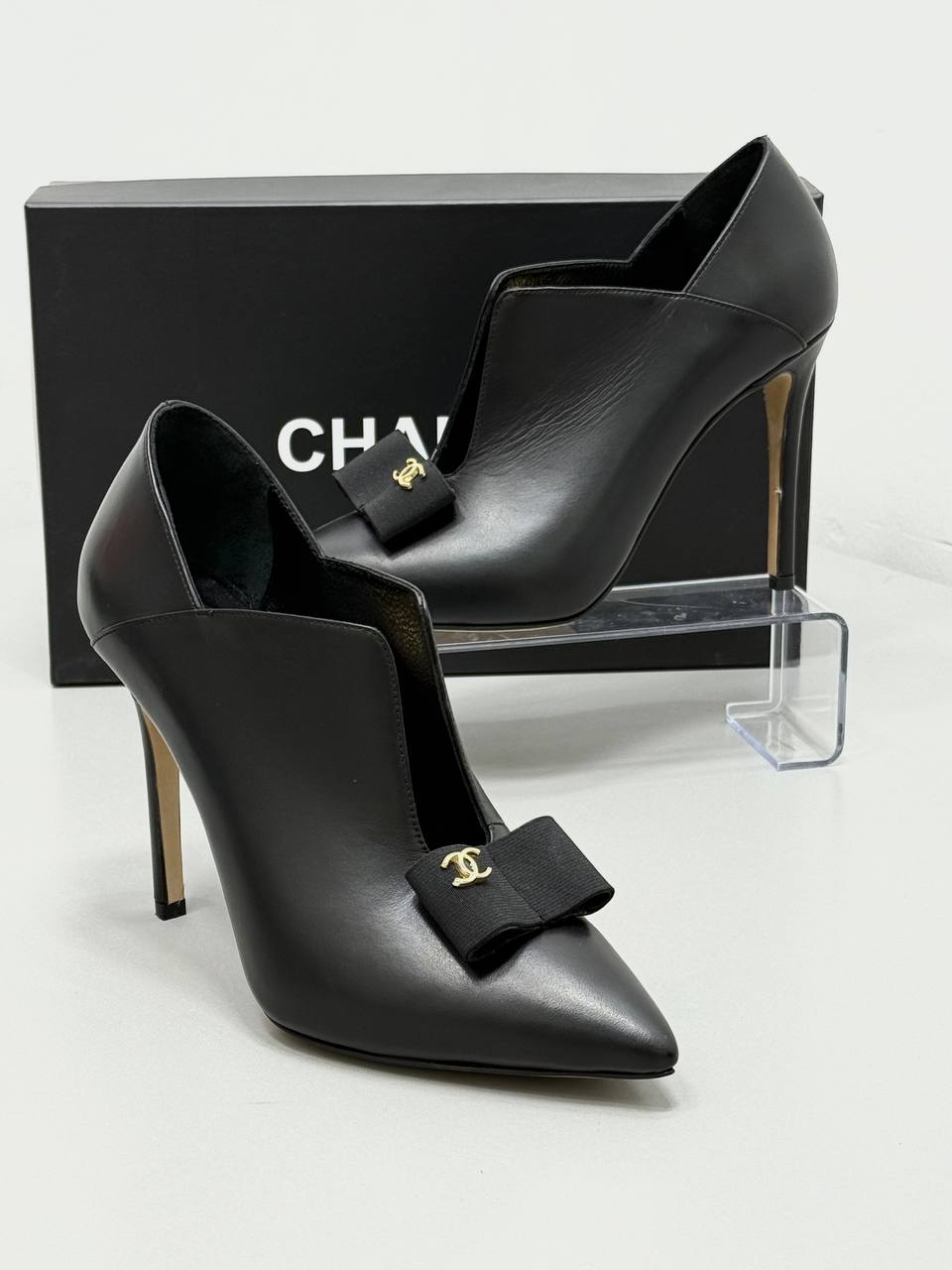 İthal Chanel Kurdela Detaylı Topuklu Ayakkabı