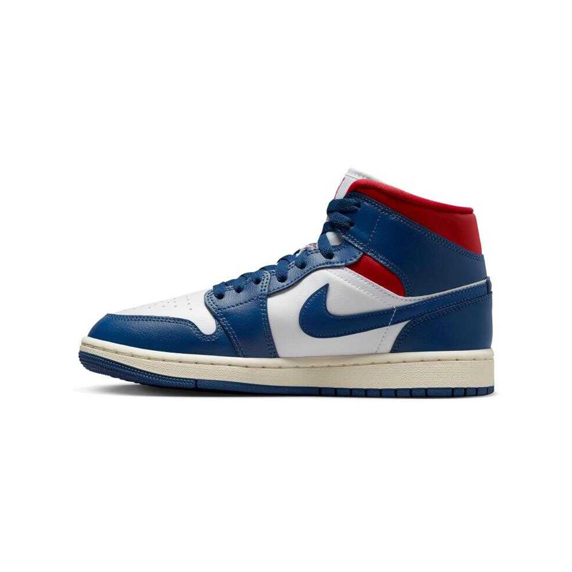 Air Jordan 1 Mid Sneaker