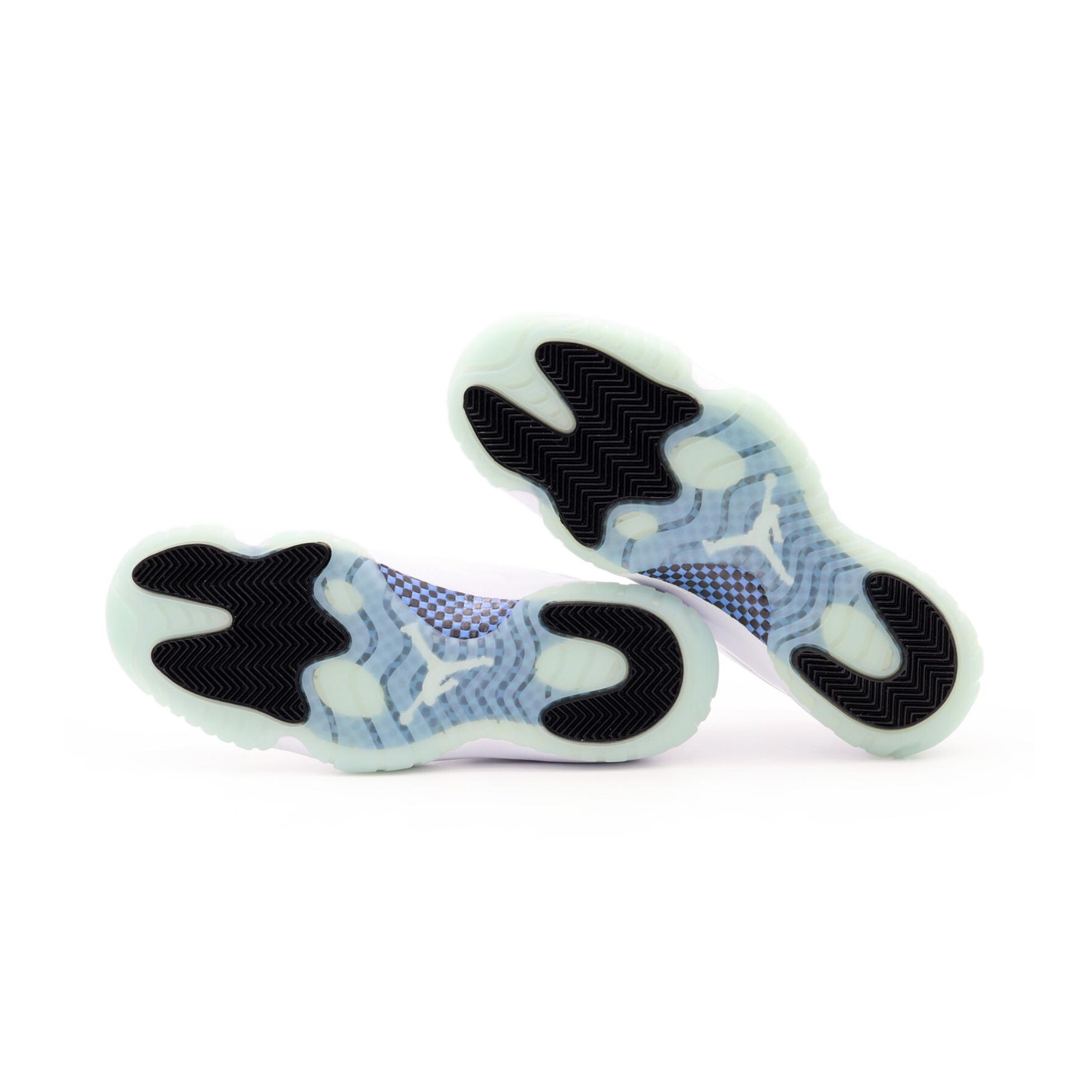 Nike Air Jordan 11 Low Legend Ayakkabı