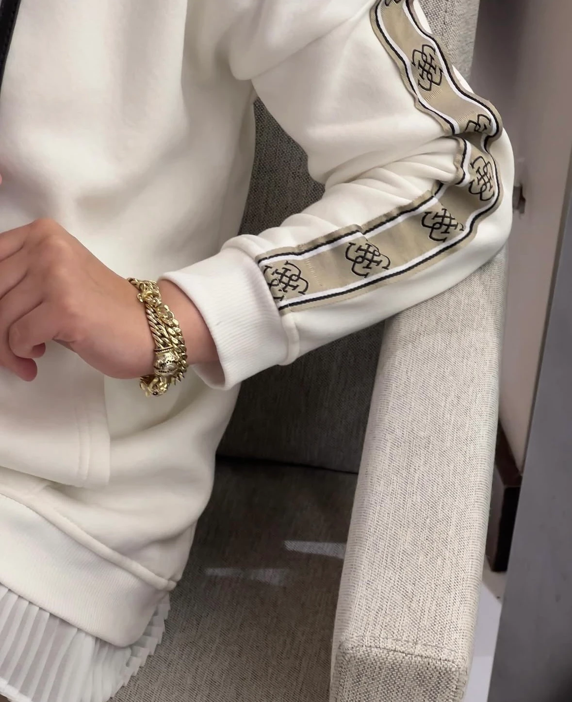 SERİT DETAYLI SWEAT 