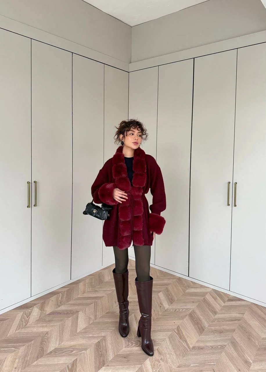 PERA KÜRK DETAYLI HIRKA BORDO