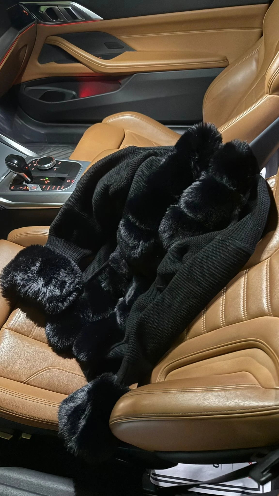 Pera Kürk Detaylı Hırka Siyah