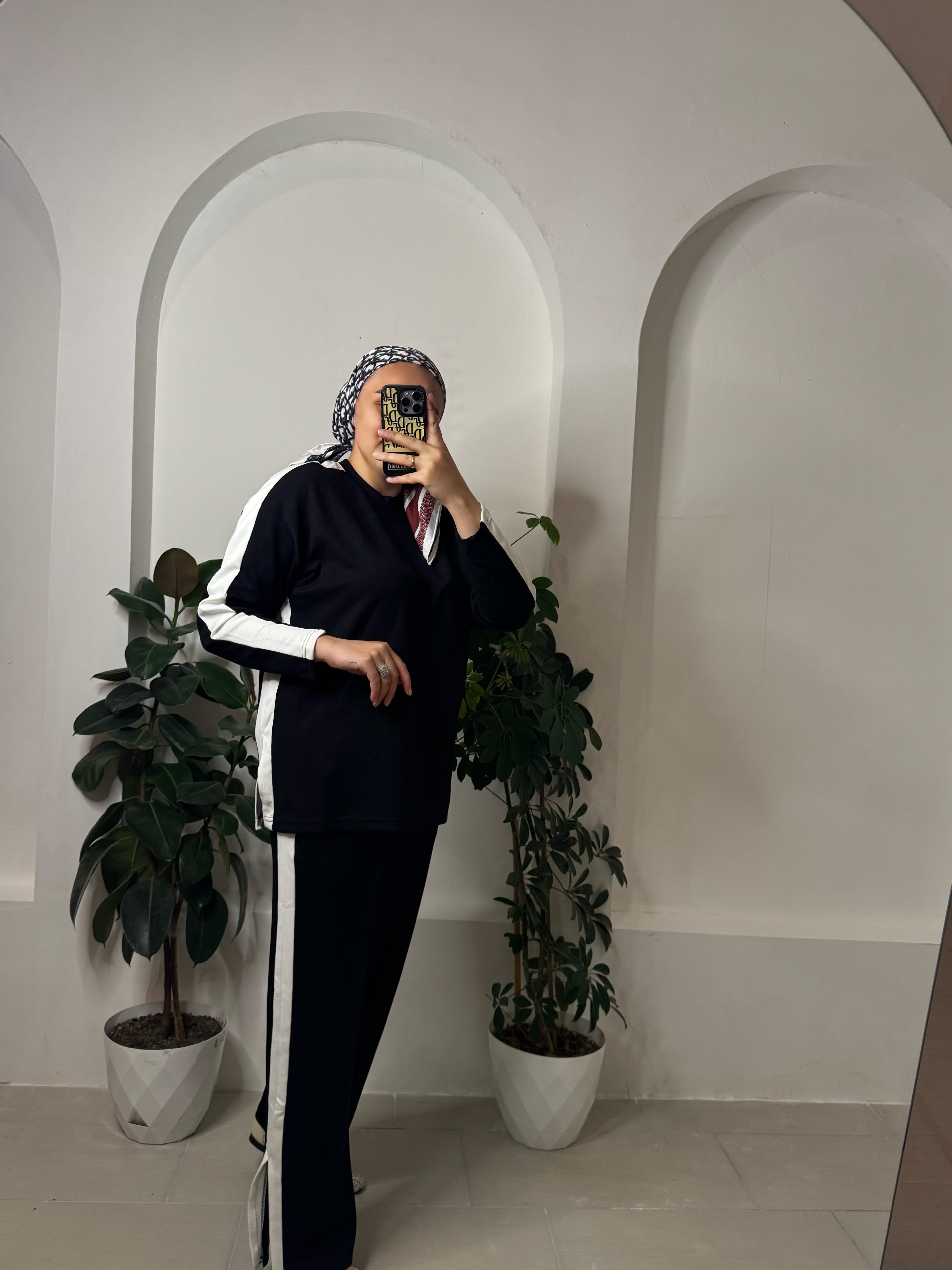 ŞERİT DETAY TAKIM SİYAH