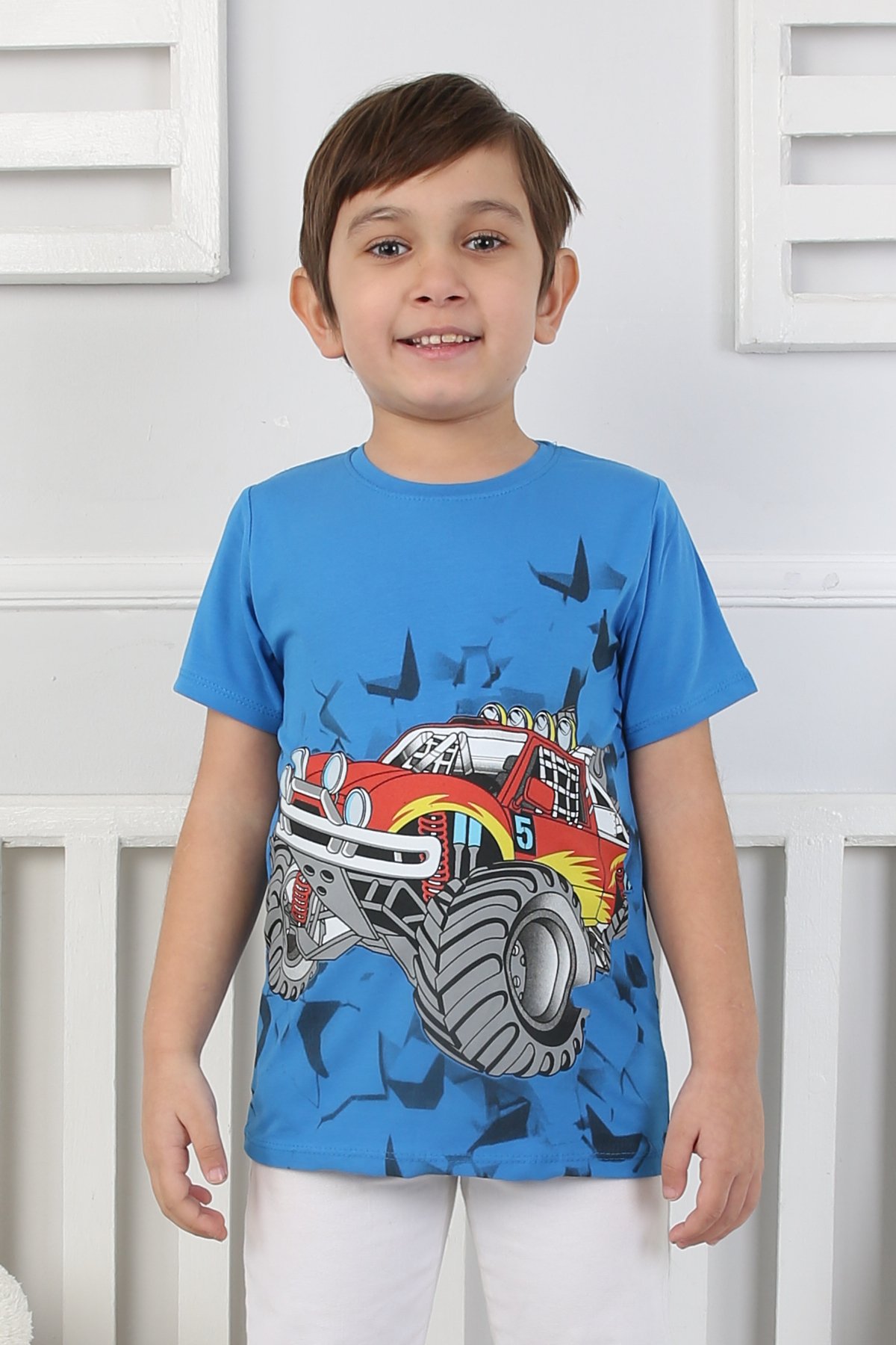 Erkek Çocuk T-Shirt Arabalı