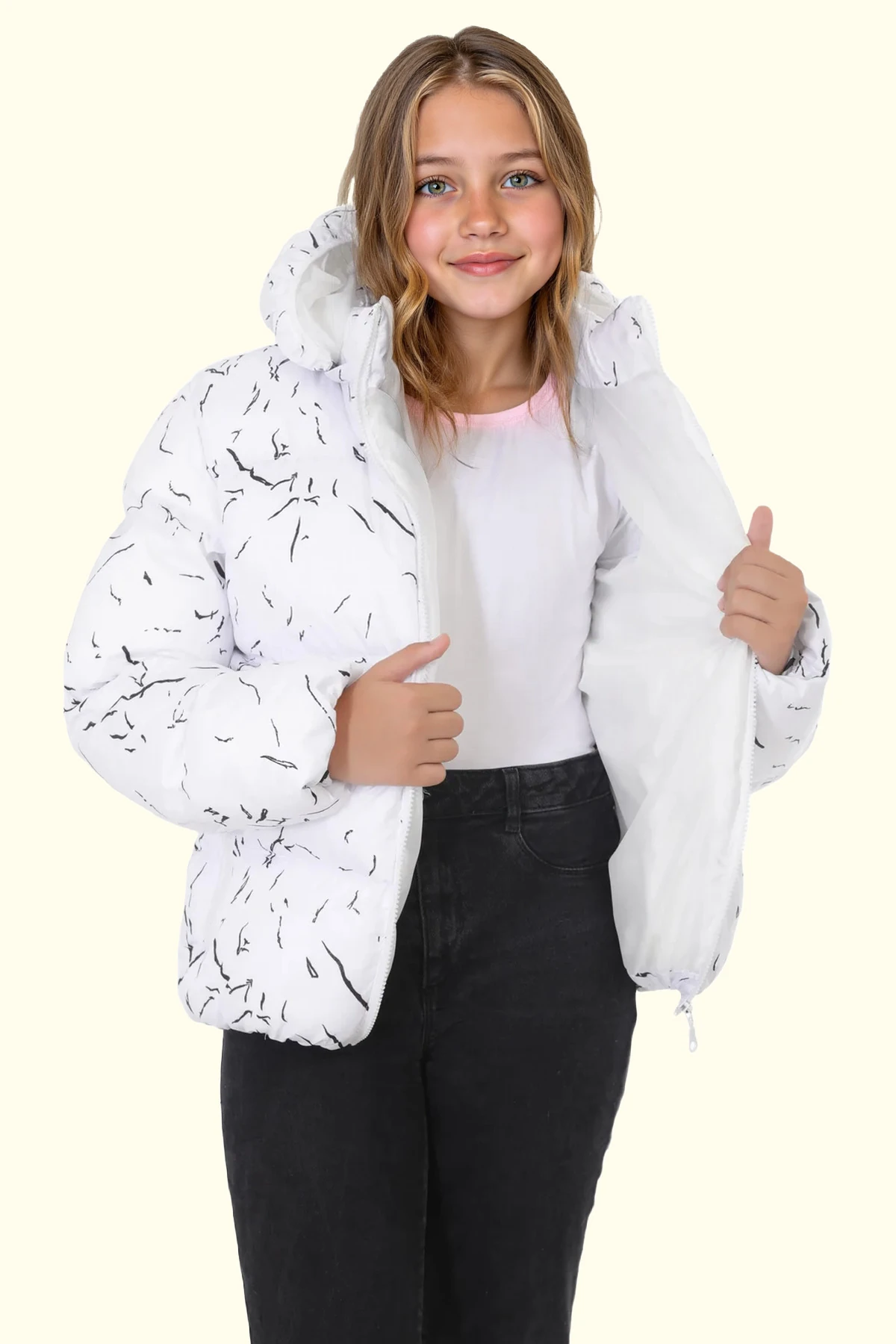 Erkek/Kız Çocuk Beyaz Çıkabilir Kapüşonlu Su ve Rüzgar Geçirmez Cepli Kışlık Şişme Mont
