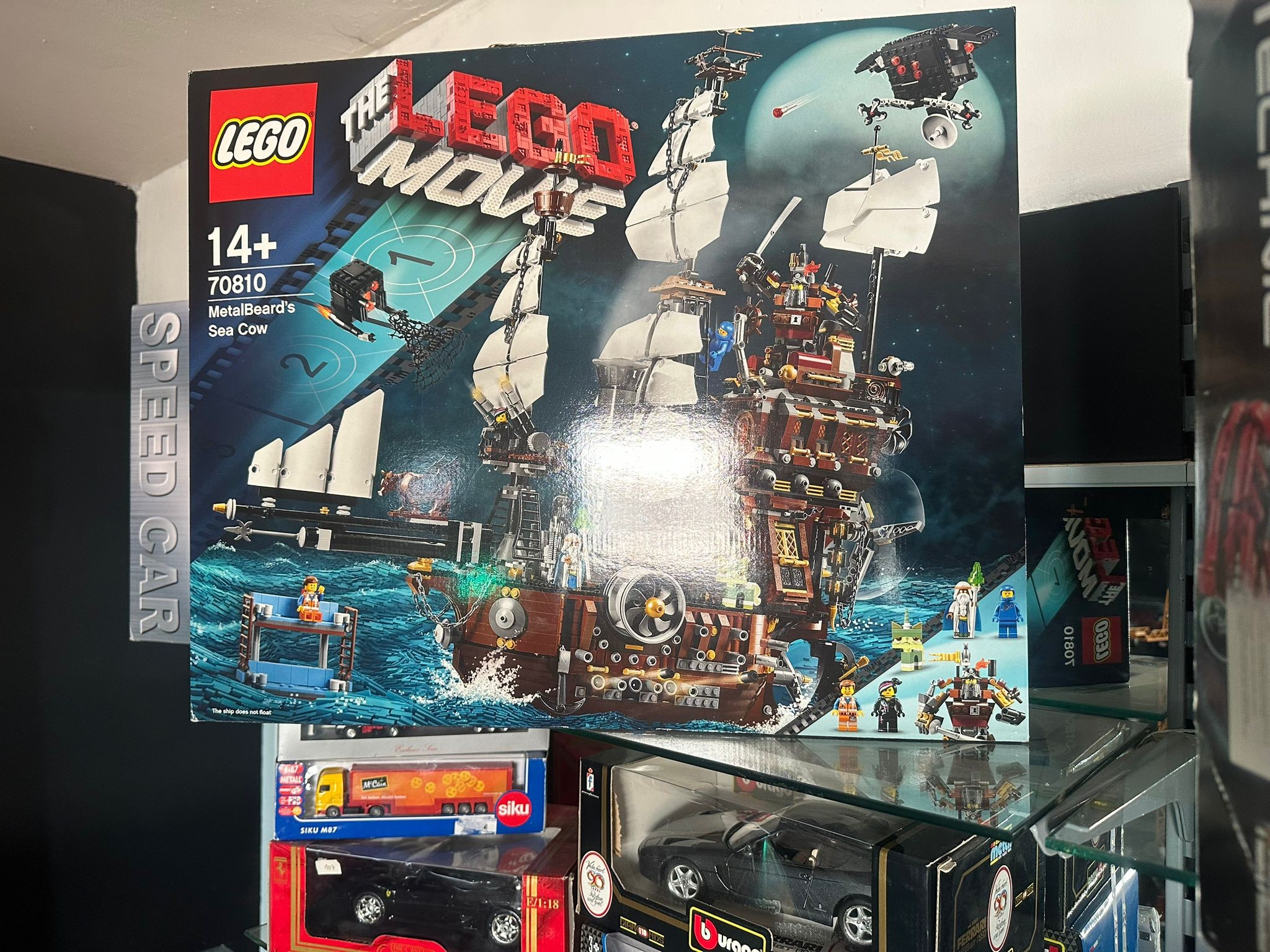 LEGO® The LEGO Movie: MetalBeard's Sea Cow (70810)