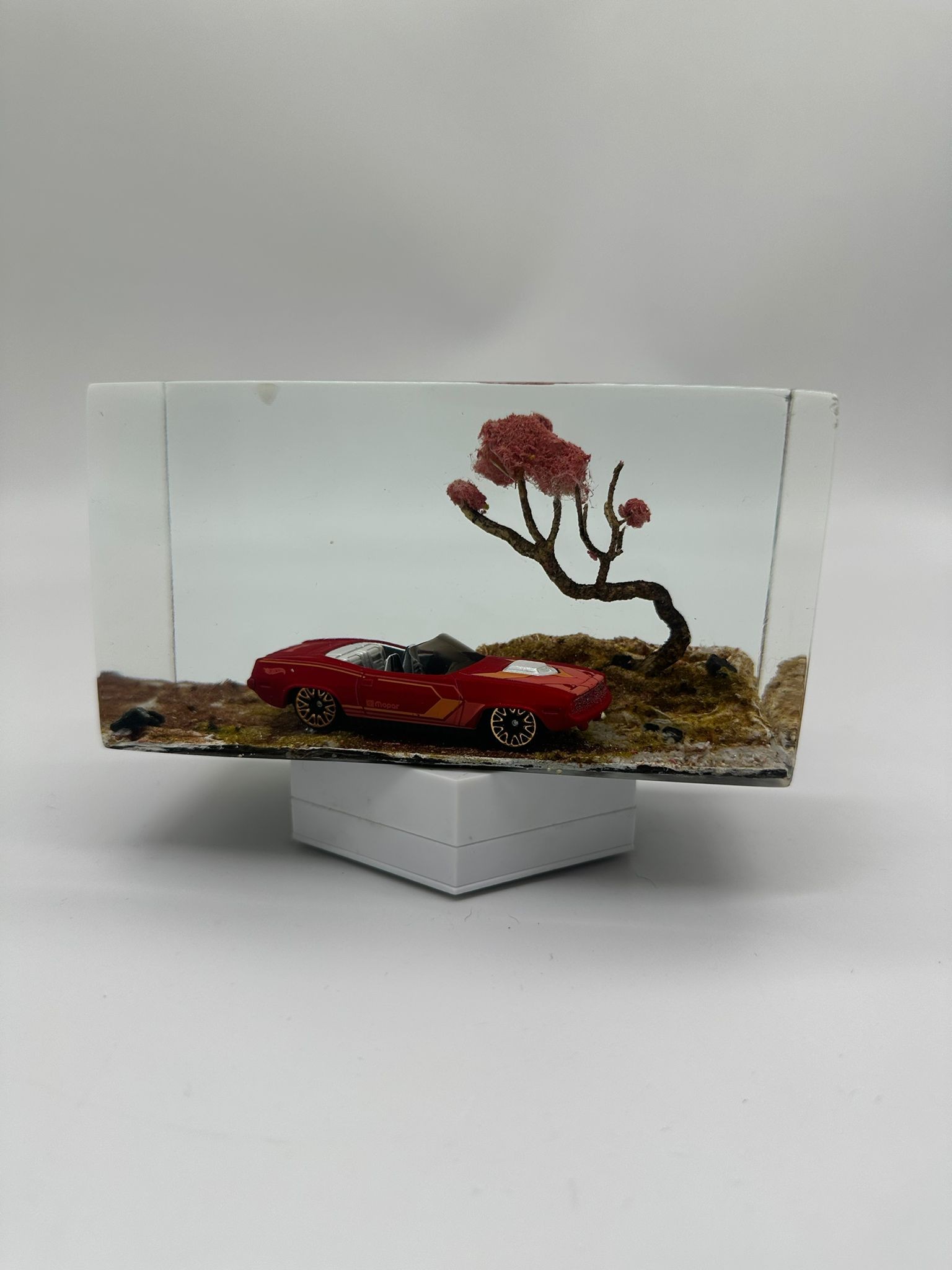 1970 Plymouth Barracuda HTC95 – Koleksiyonluk Model Araba image