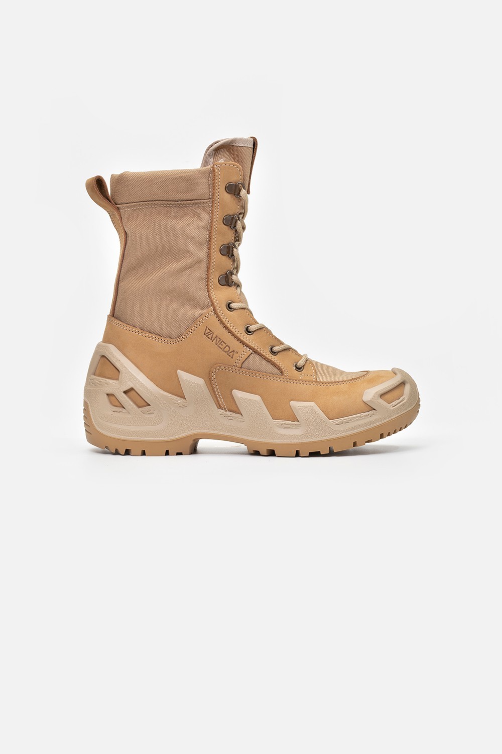 V-CLUTCH 1203 ON DUTY BEIGE NUBUCK BOOT