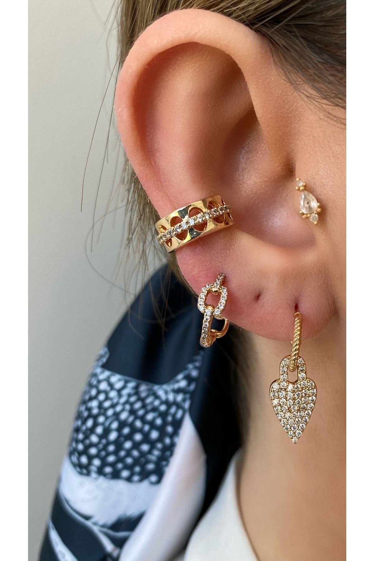 Taşlı Kafes Pirinç Üzeri Kaplama Kıkırdak Küpe ( Earcuff )