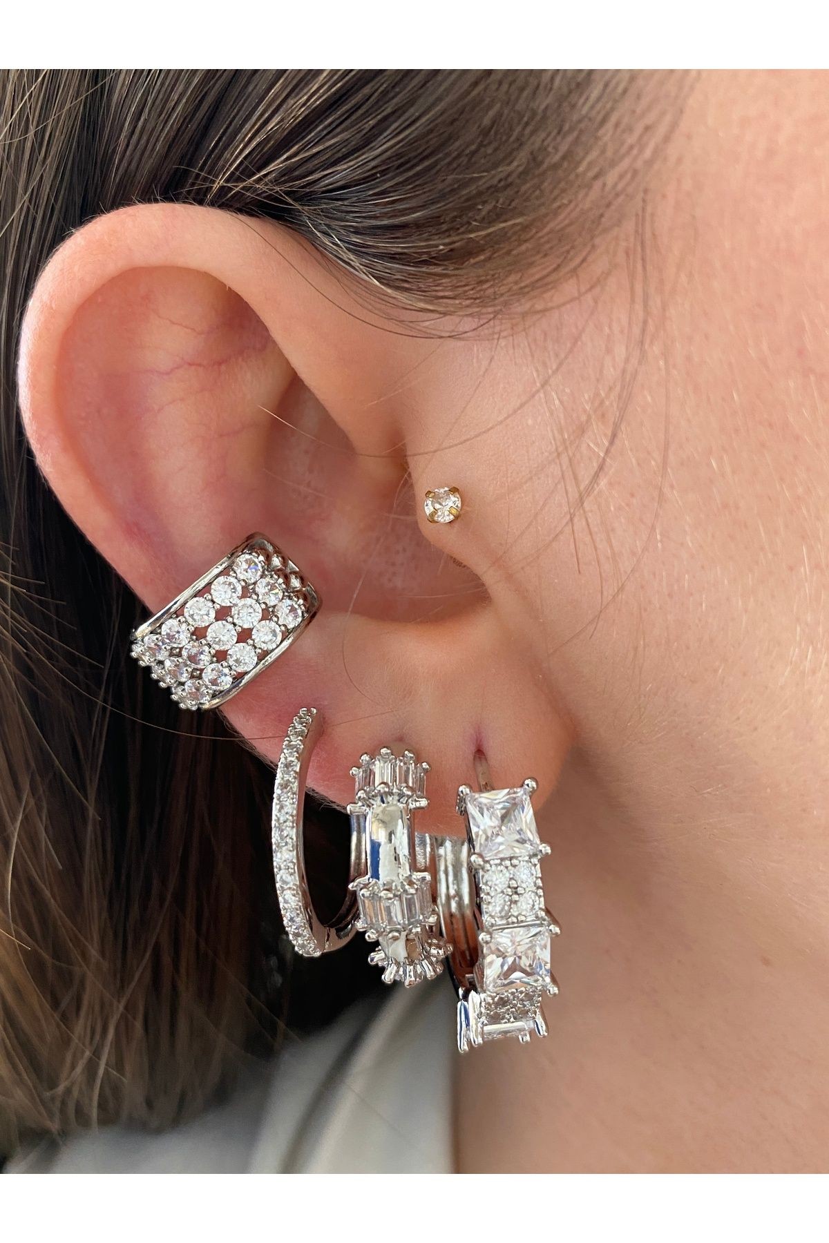 3 Sıra Yarı Zirkon Taşlı Kadın Earcuff Kıkırdak Küpe