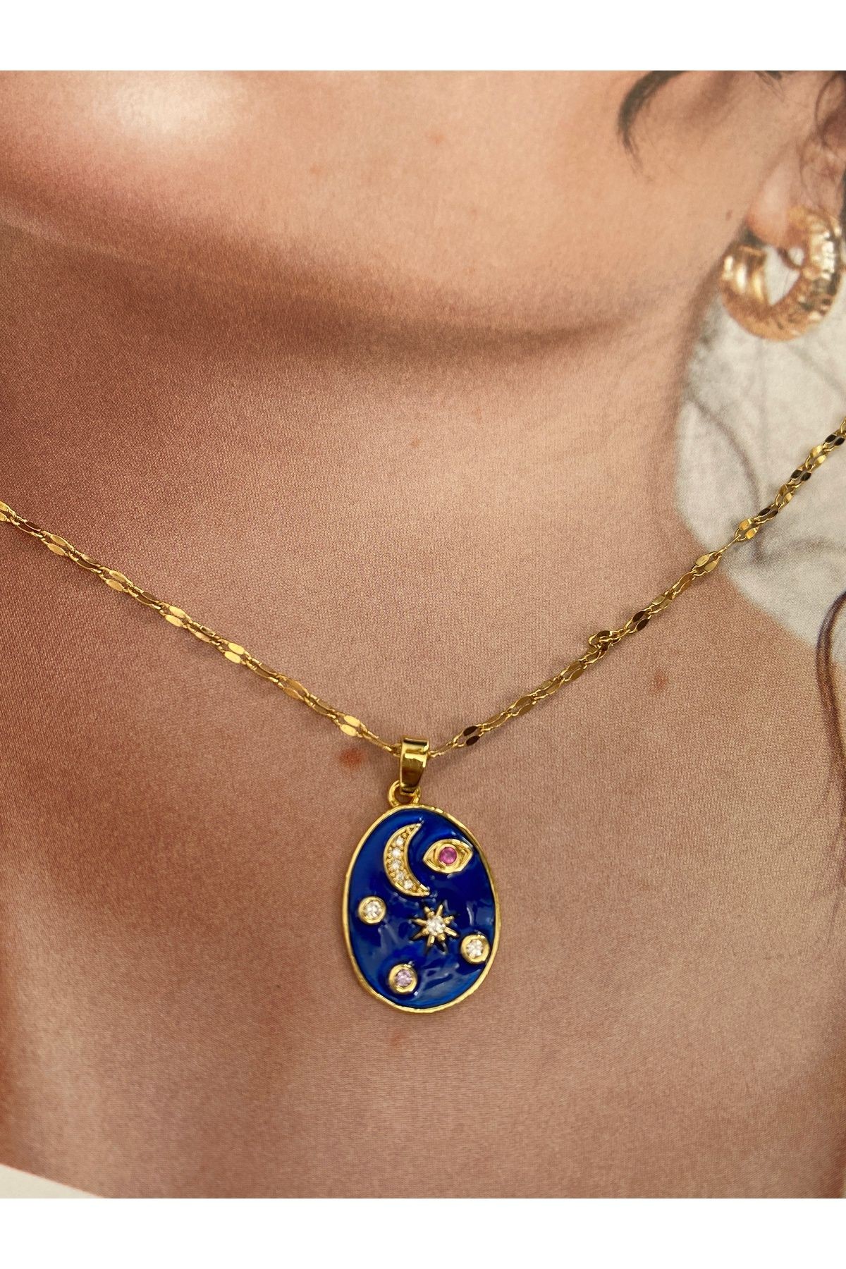 Lacivert Gökyüzü Gold Paslanmaz Çelik Kadın Kolye – Modern ve Şık Tasarım