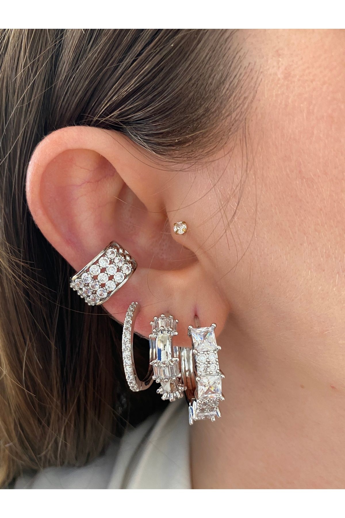 3 Sıra Yarı Zirkon Taşlı Kadın Earcuff Kıkırdak Küpe