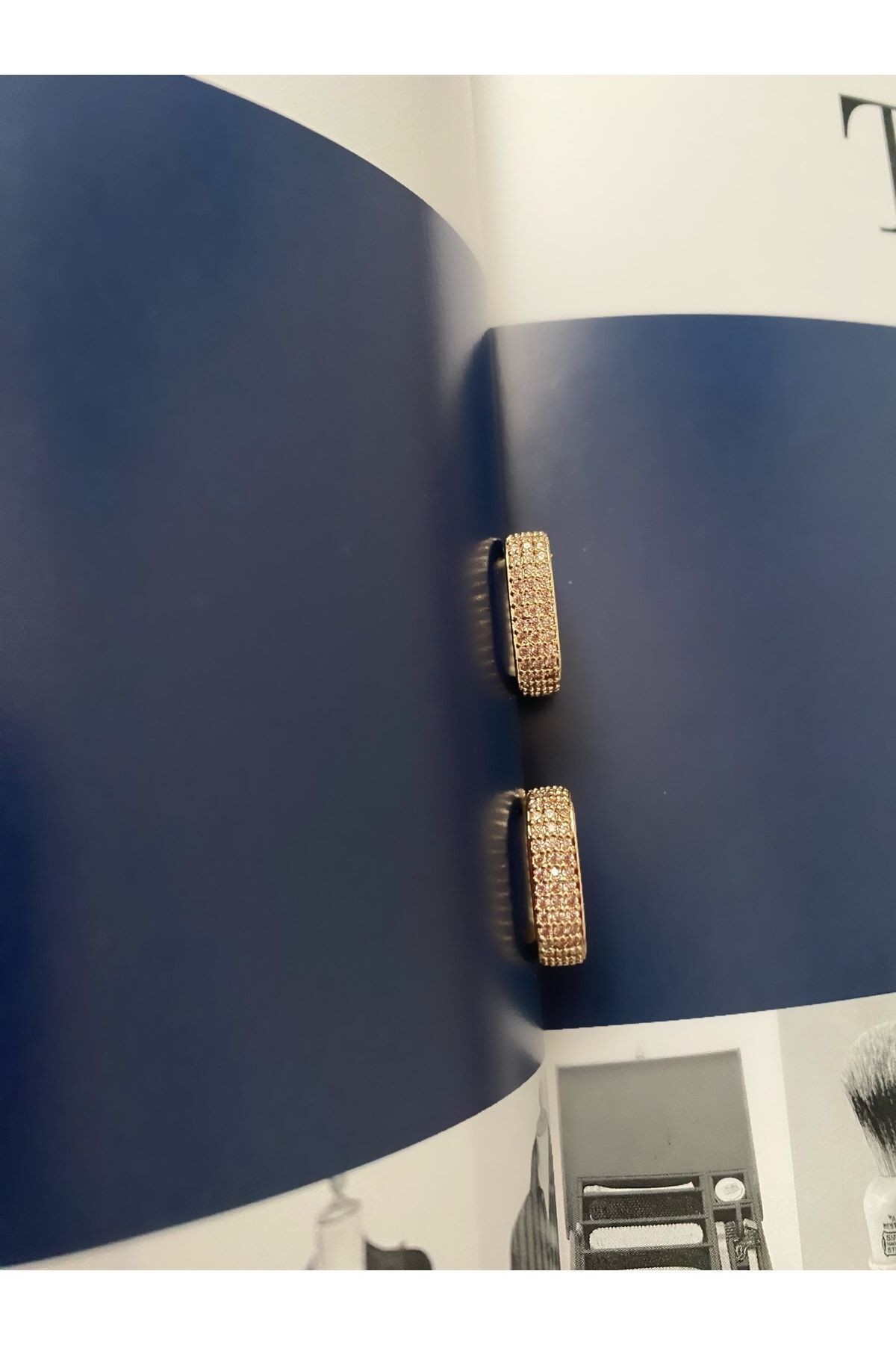 VIP SERİ - Kare Renkli Zirkon Taşlı Kıkırdak Küpe Earcuff